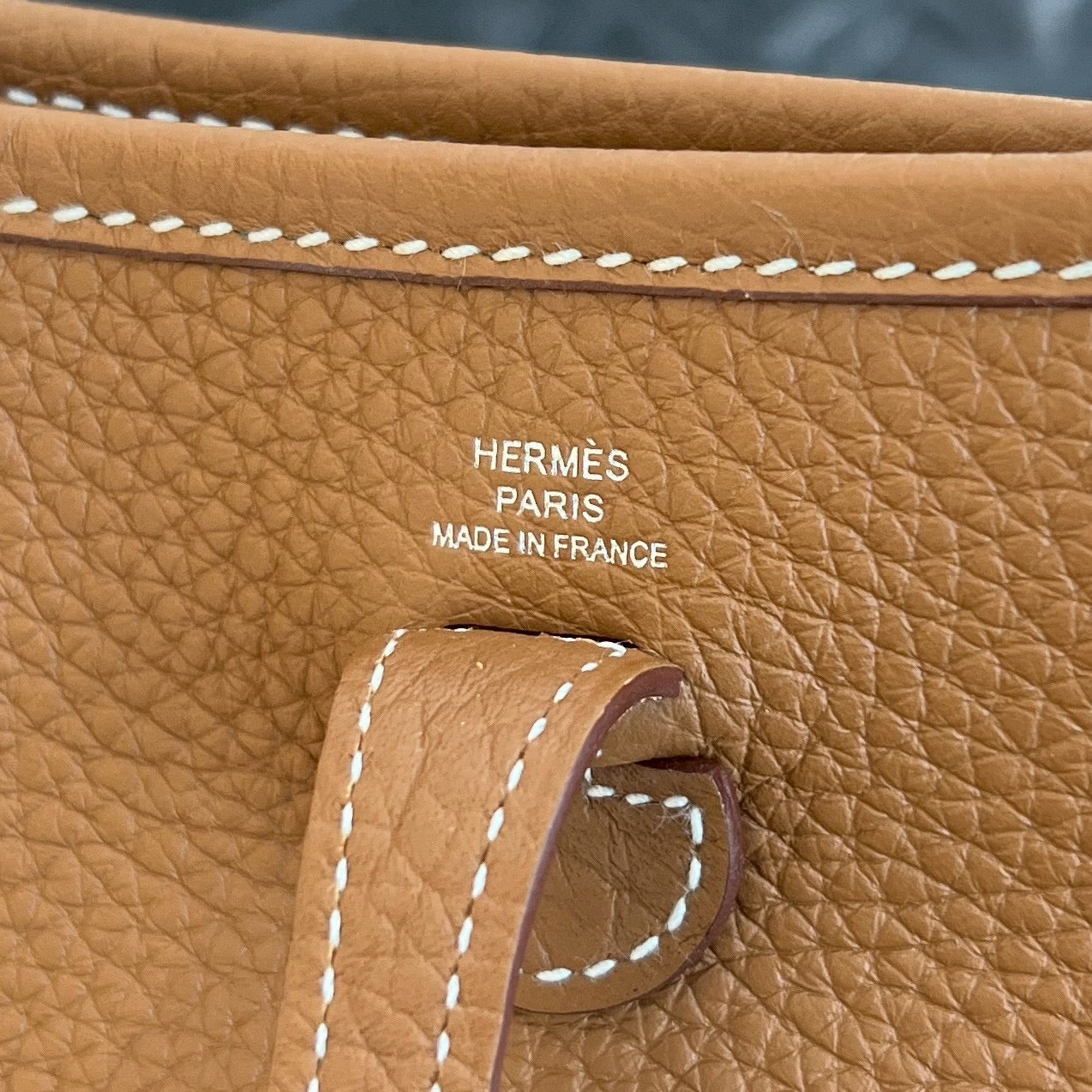 HERMES Evelyn Amazon TPM "Gold" K刻印 エルメス エブリン アマゾン TPM "ゴールド" レザーショルダーバッグ K刻印