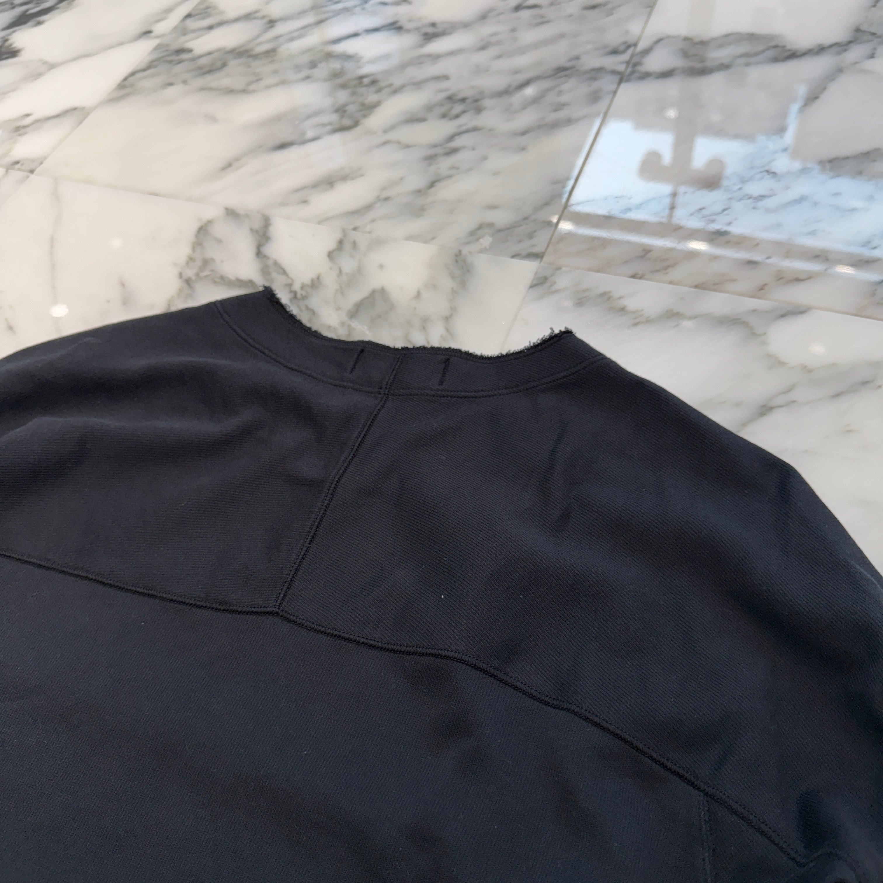 STONE ISLAND 2024SS Ghost Crewneck Sweatshirt 8015654F3 V0029 Size L ストーンアイランド ゴースト クルーネック スウェットシャツ サイズL