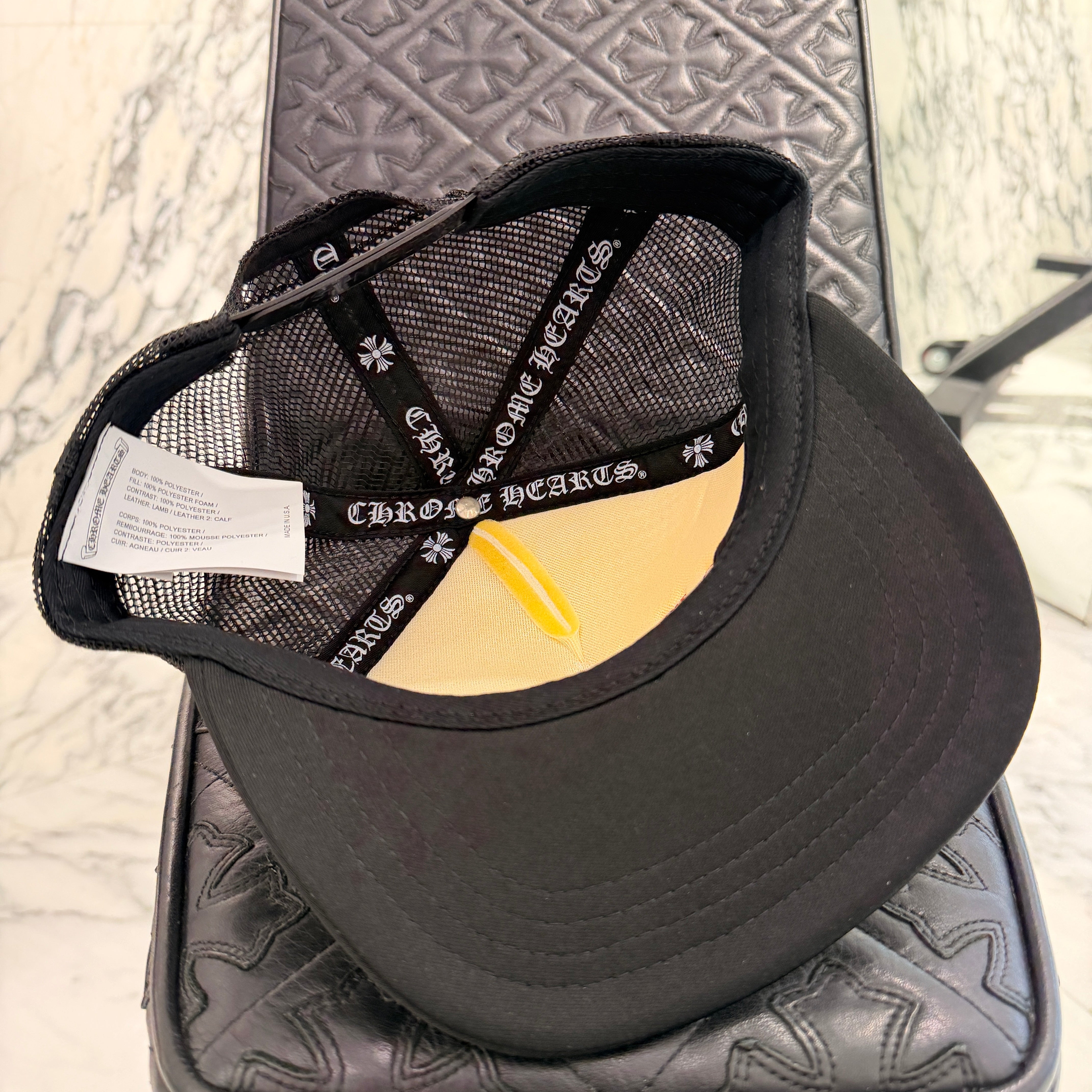 CHROME HEARTS Tricolor Triple Cross Patch Trucker Cap ONE SIZE (51-61) クロムハーツ トリコロール トリプルクロスパッチ トラッカーキャップ ONE SIZE (51-61)