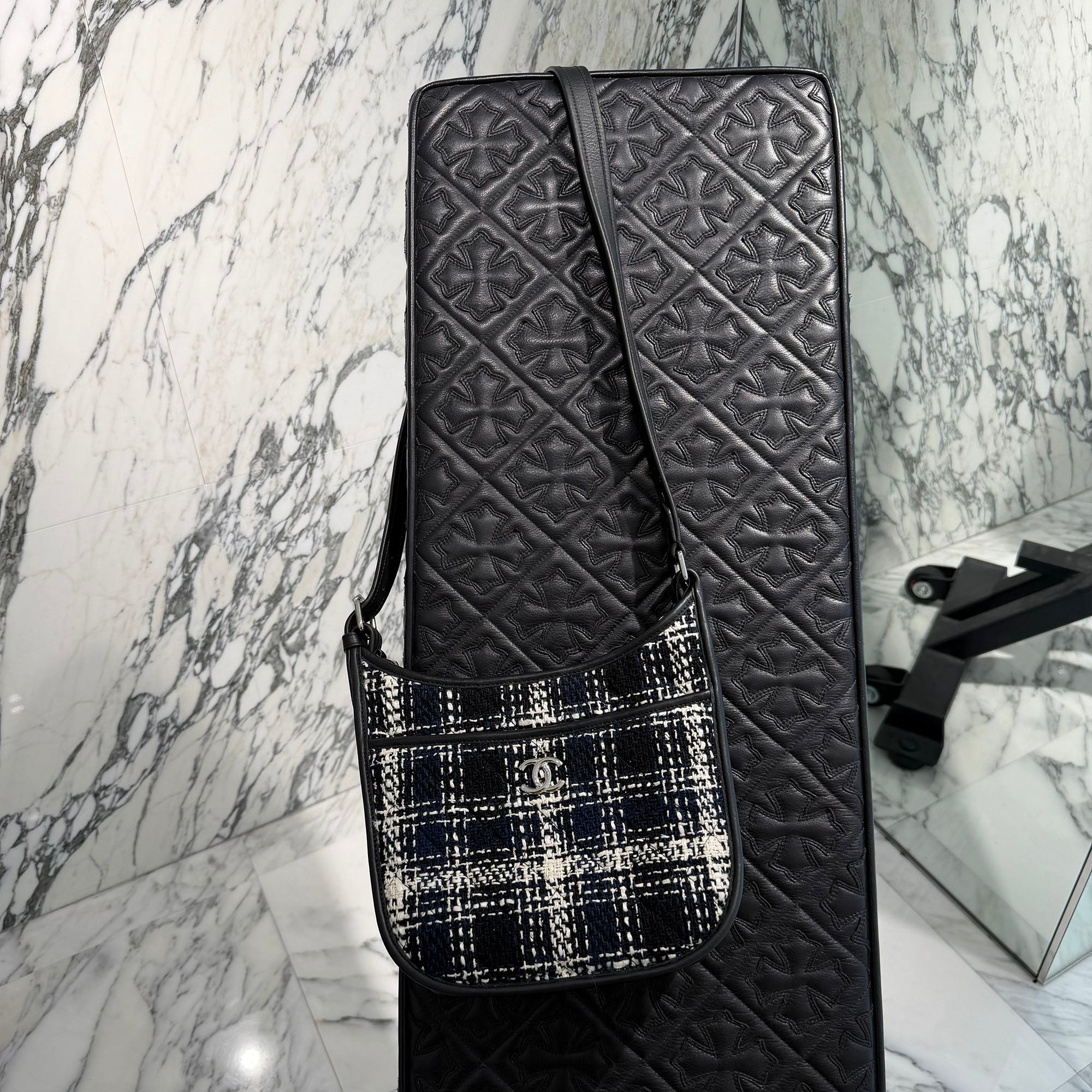 CHANEL Coco Mark Hobo Tweed Calfskin 2way Shoulder Bag シャネル ココマーク ホーボー ツイード カーフスキン 2WAY ショルダーバッグ