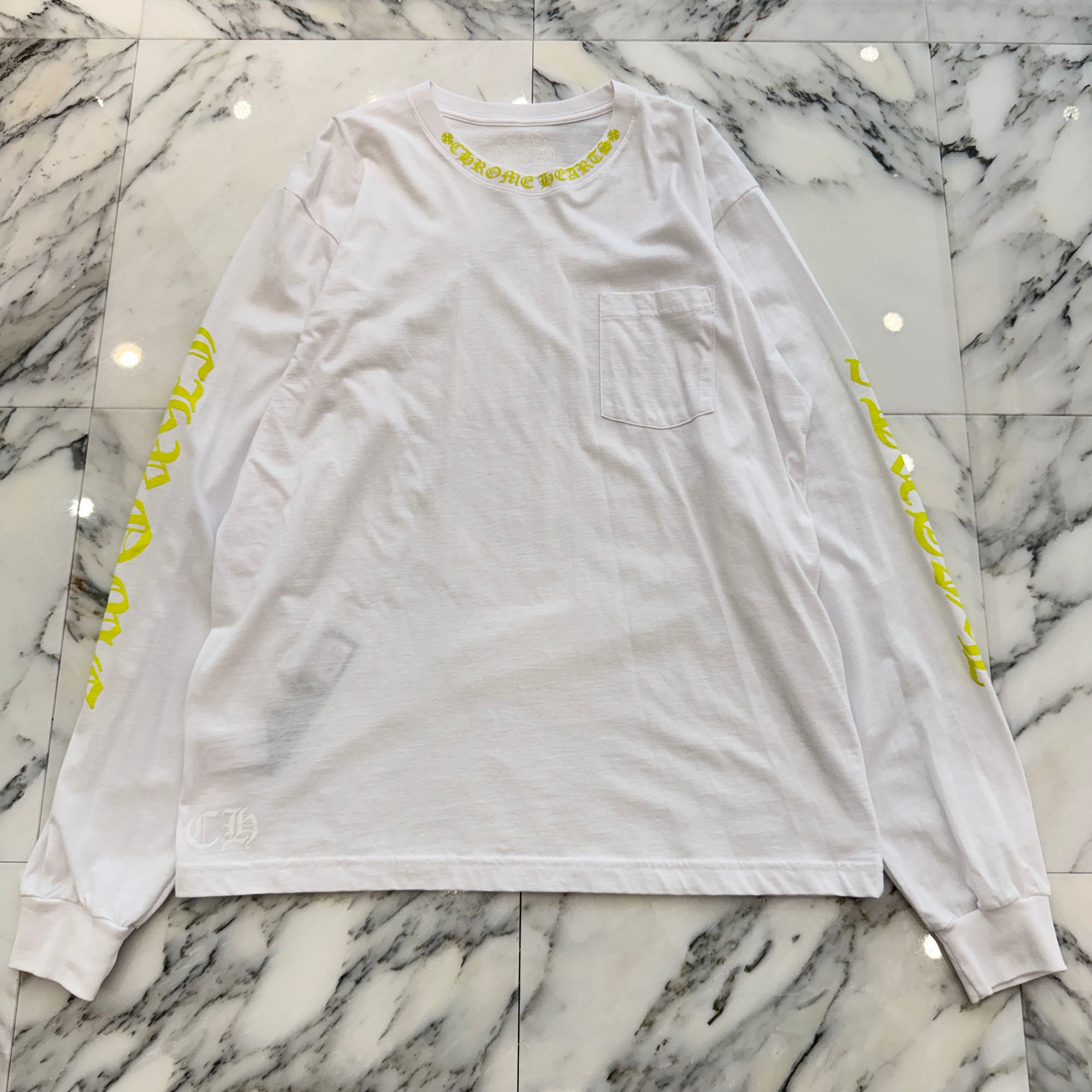 CHROME HEARTS Old English Neck Logo Neon Yellow L/S Tee Size XL クロムハーツ オールドイングリッシュネックロゴネオンイエローロングスリーブTシャツ サイズXL