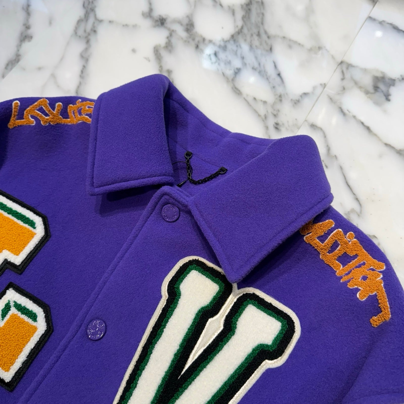 LOUIS VUITTON 2022AW Multi-Patches Mixed Leather Varsity Blouson 1AAGHZ Size 52 ルイヴィトン マルチパッチ ミックス レザー ヴァーシティー ブルゾン サイズ52