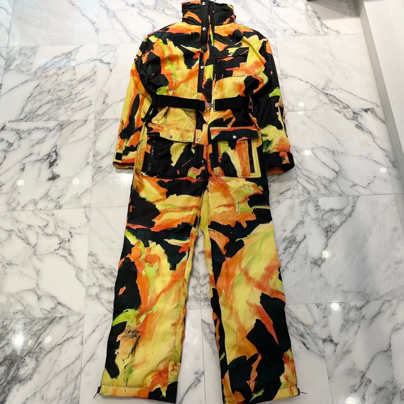 CELINE × Thomas Sauter 2021AW Cover All Down 2Z092627O Size 48