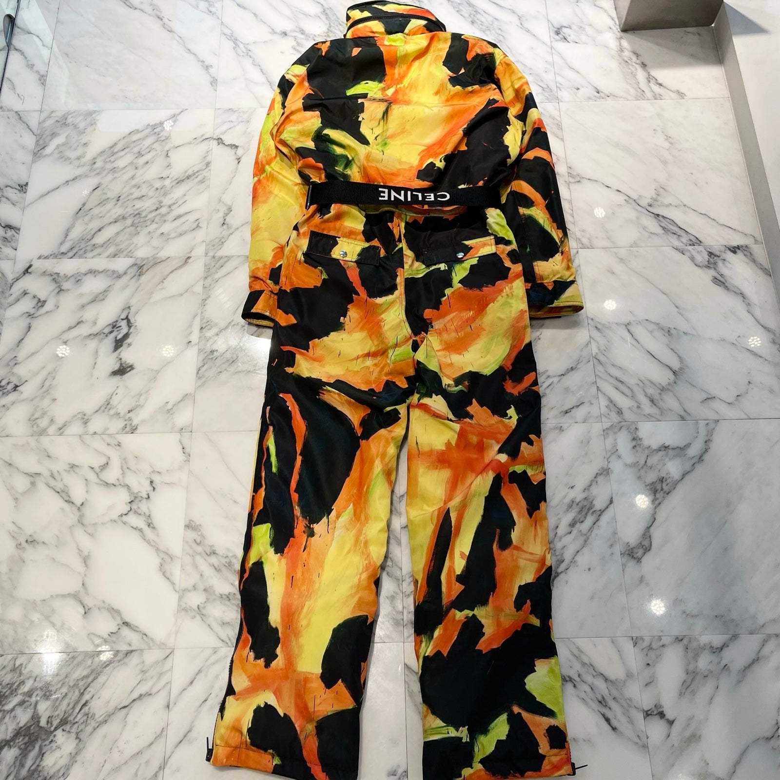 CELINE × Thomas Sauter 2021AW Cover All Down 2Z092627O Size 48