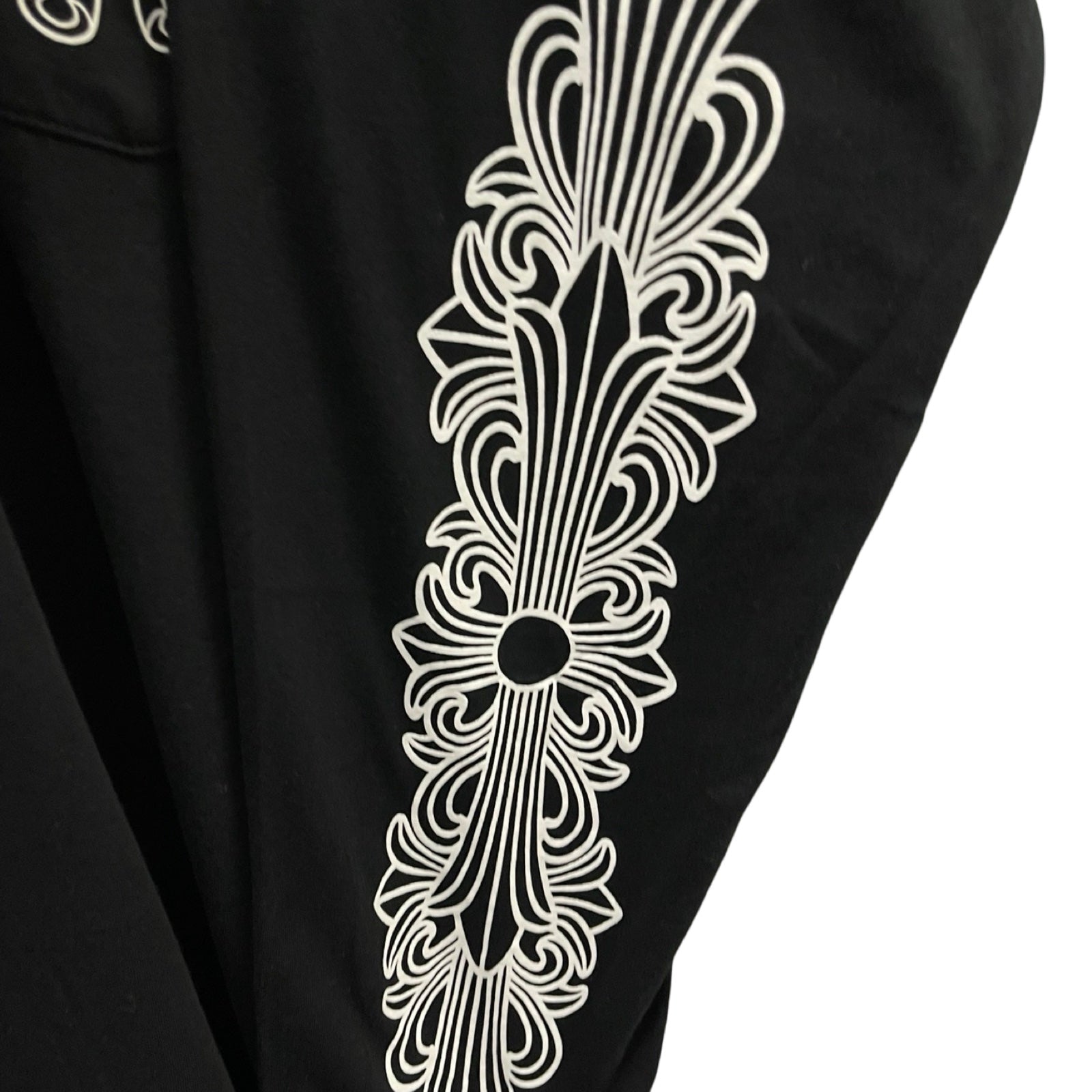 CHROME HEARTS TAIPEI Limited Horseshoe Long Sleeve Tee Size M