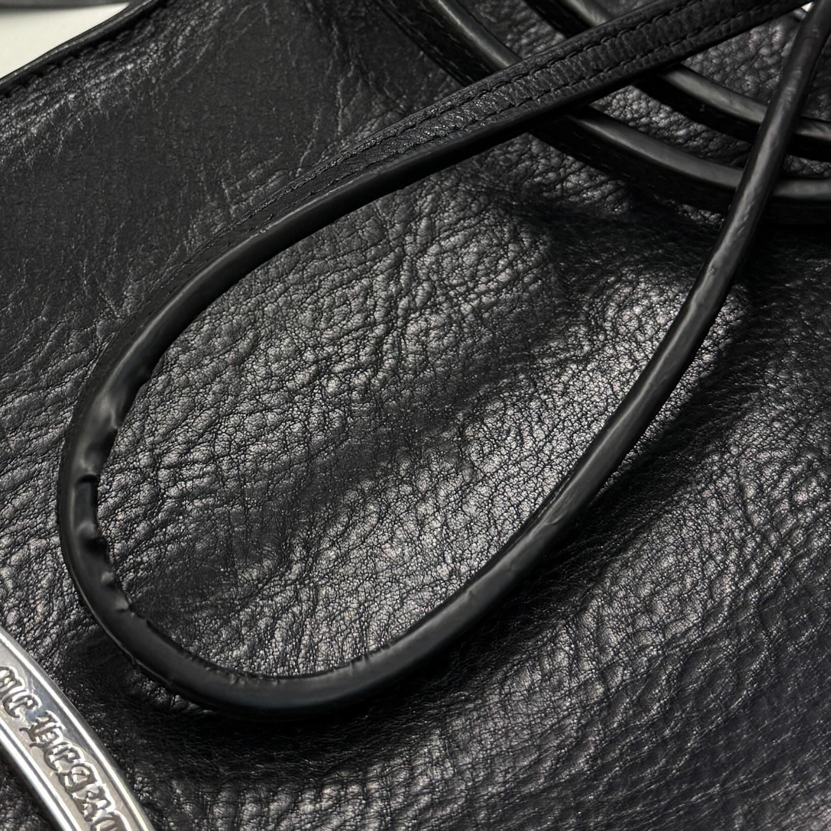 CHROME HEARTS Square Pocket 3 Cemetery Cross Leather Patch Shoulder Bag クロムハーツ スクエアポケット 3セメタリークロス レザーパッチ ショルダーバッグ