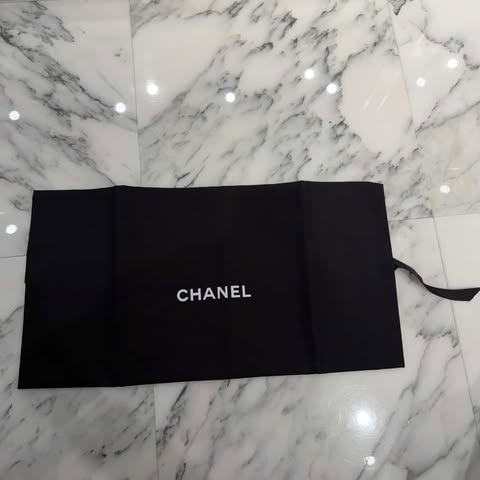 CHANEL 22 Small Shiny Calf Leather Chain Shoulder Bag シャネル 22 スモール シャイニーカーフスキン チェーン ショルダーバッグ