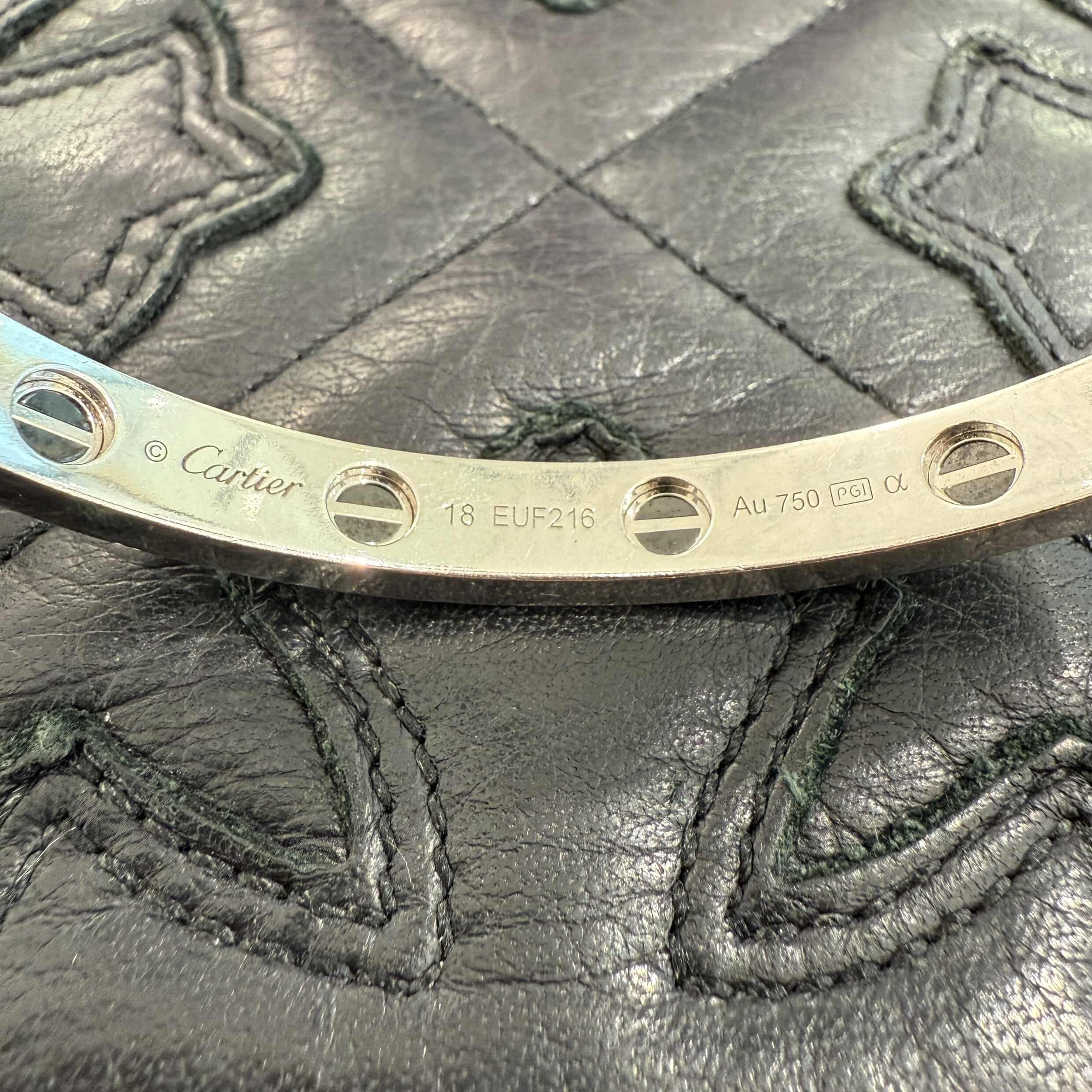 Cartier Au750 WG Love Bracelet Classic Model Pave Diamond Ceramic Size 18 カルティエ Au750 WG ラブブレスレット クラッシックモデル パヴェダイアモンド セラミック サイズ18