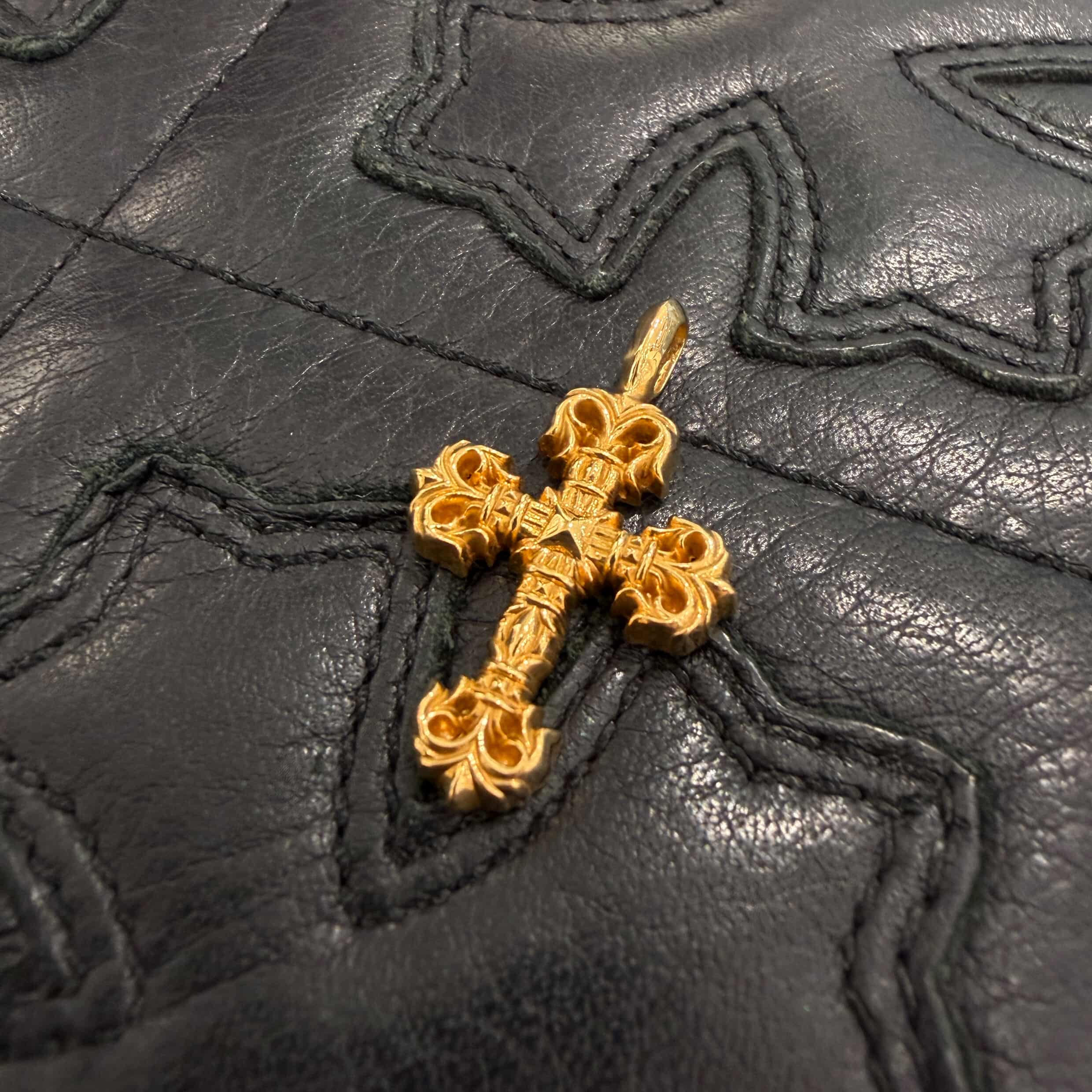 CHROME HEARTS 22K Tiny Filigree Cross Pendent Top クロムハーツ 22K タイニー フィリグリー ペンダント トップ