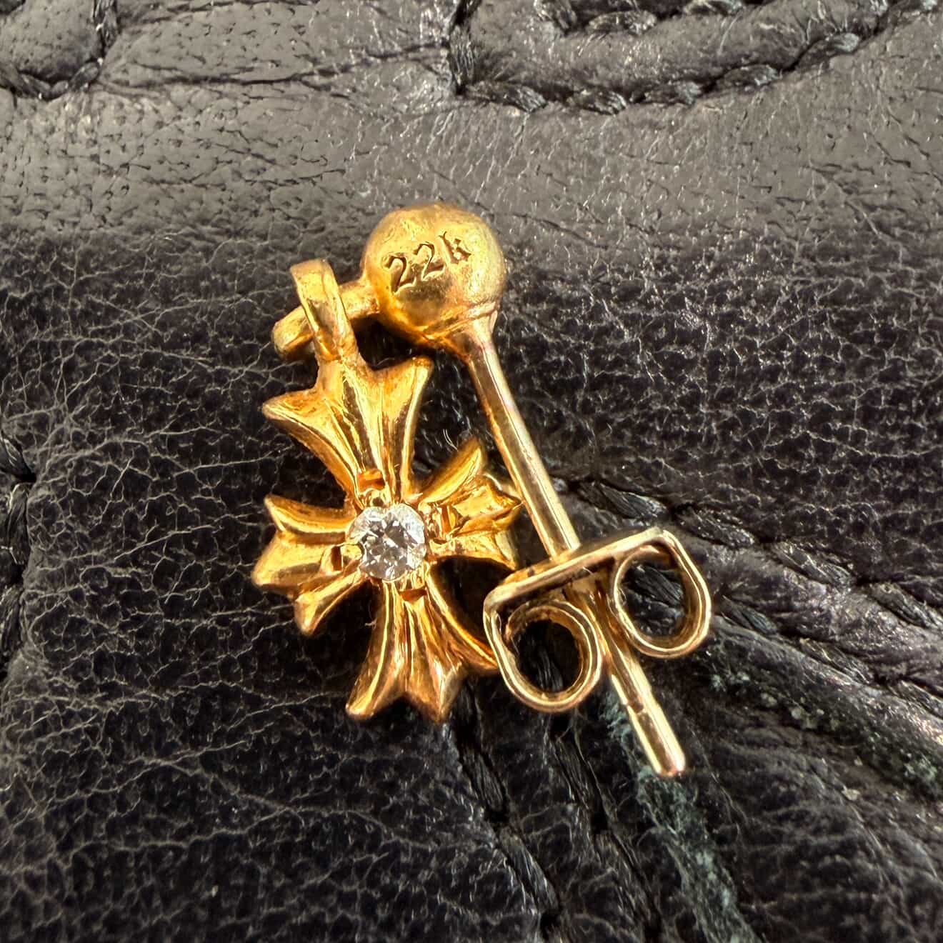 CHROME HEARTS 22K TINY E CH PLUS Earring 1 Diamond クロムハーツ 22K タイニーE CHプラス イヤリング ピアス 1ダイヤモンド
