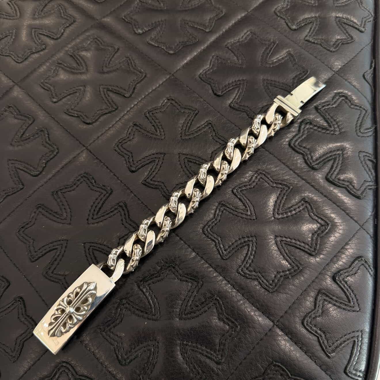 CHROME HEARTS CH X Extra Fancy Chain Floral Cross ID Bracelet 11
