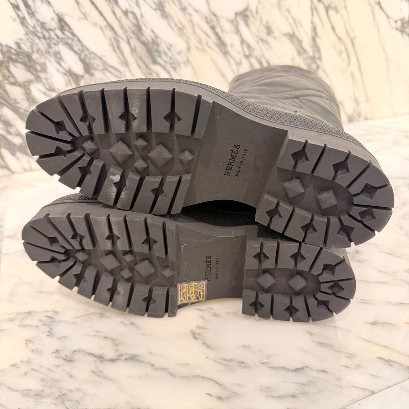 HERMES 2022AW Fuji Boots "Noir" H222048Z 02370 Size 35 (22.0cm～22.5cm) エルメス フジブーツ "ノワール" 35 (22.0cm～22.5cm)