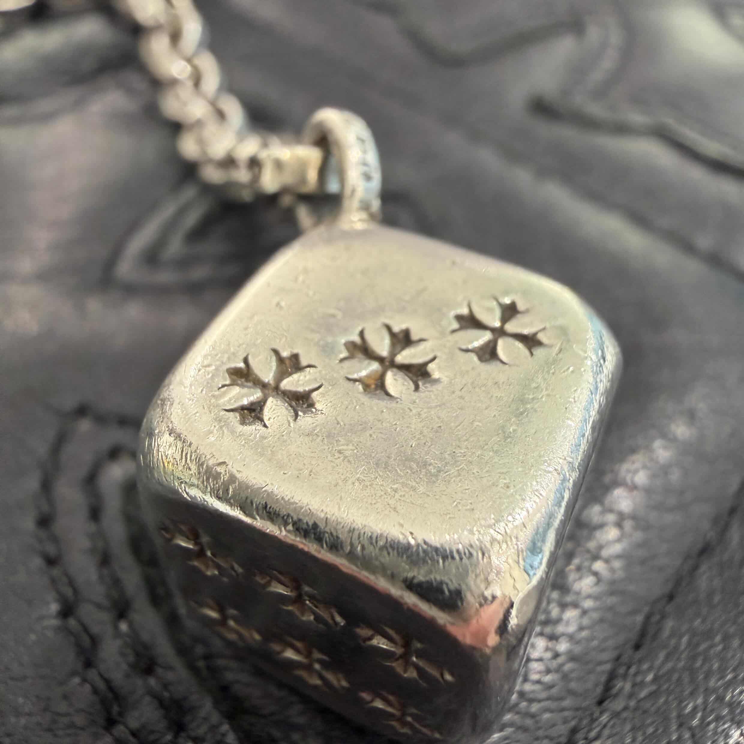 CHROME HEARTS Double Dice Key Chain クロムハーツ ダブルダイス キーチェーン