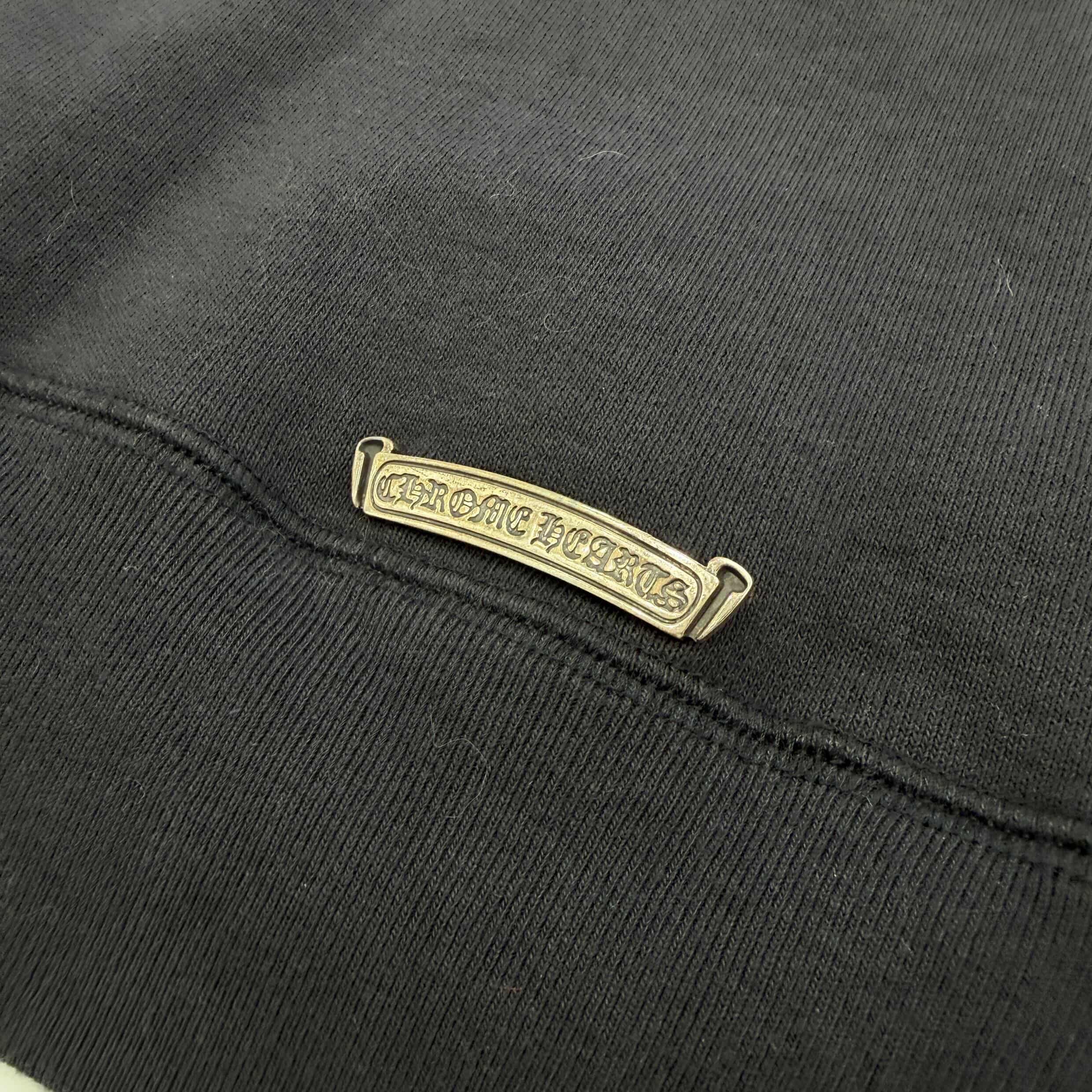 CHROME HEARTS Y NOT Cemetery Cross Leather Patch Half Zip Sweatshirt Size L クロムハーツ ワイノット セメタリークロス レザーパッチ ハーフジップ スウェットシャツ サイズL