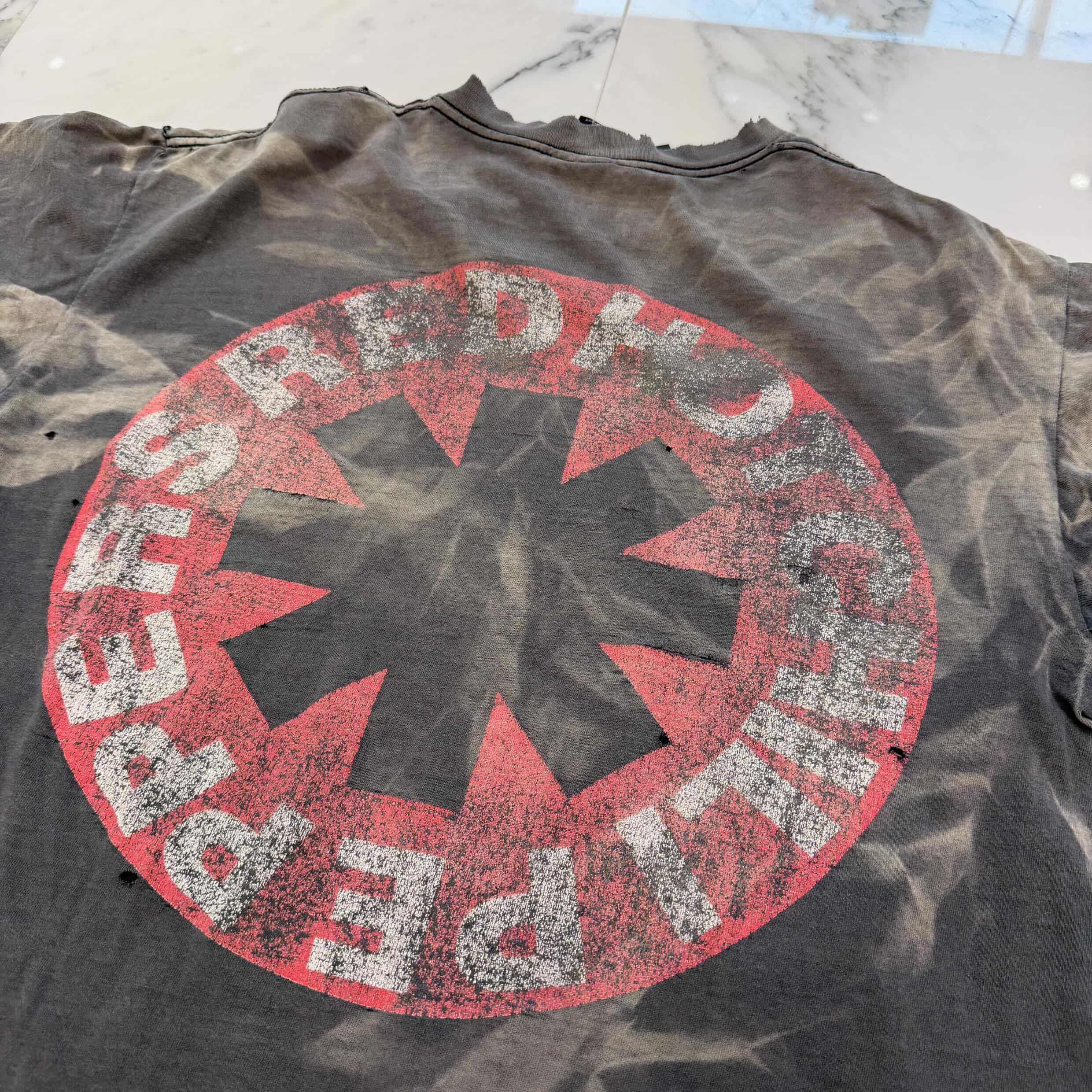 Vintage 90's Red Hot Chili Peppers " Picasso's Giant " 1990 giant Tee Size XL ヴィンテージ 90's レッドホットチリペッパーズ "ピカソの巨人" 1990 ジャイアント社製 Tシャツ サイズXL
