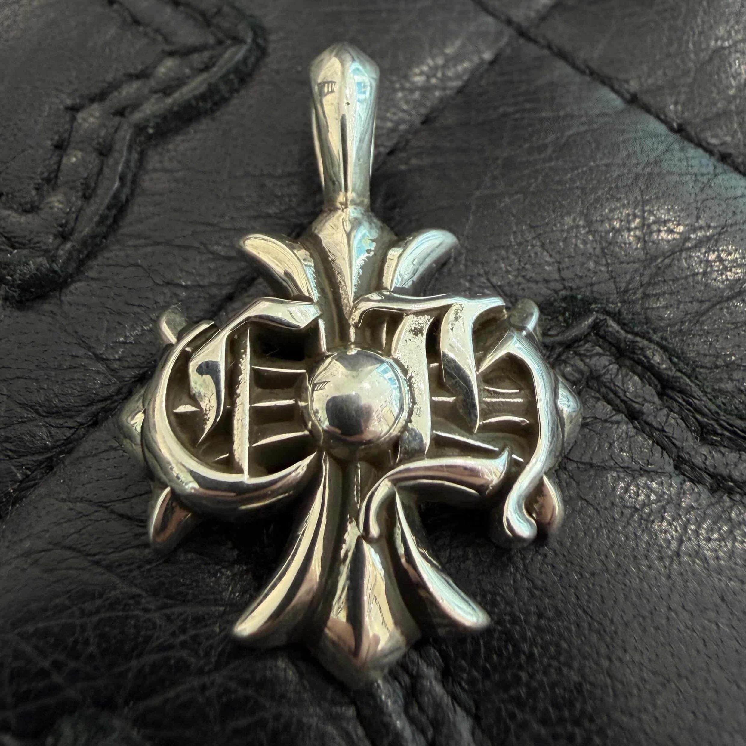CHROME HEARTS CH Letter Plus Charm クロムハーツ CHレター プラス チャーム
