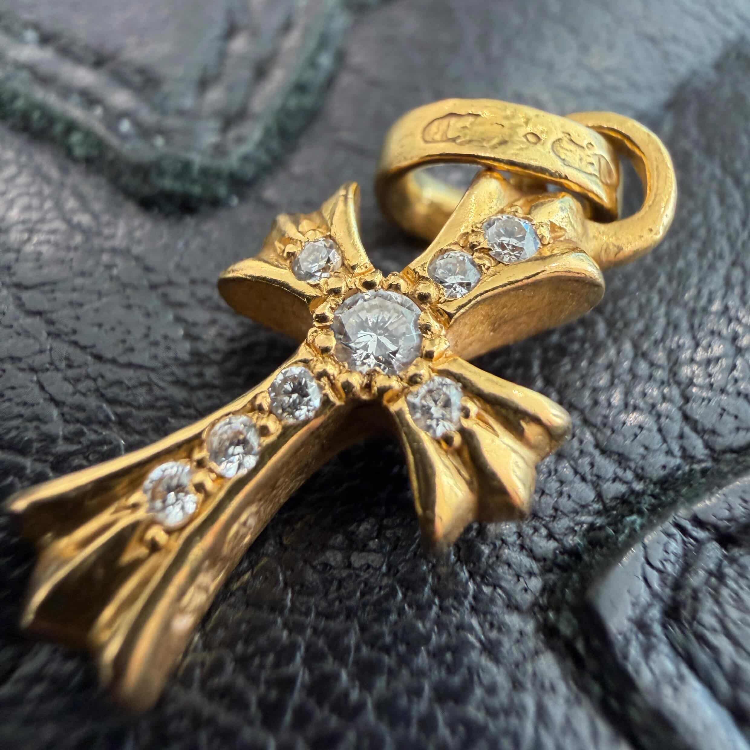 CHROME HEARTS 22K Baby Fat Cross Pave Diamond Pendant Top クロムハーツ 22K ベビーファット クロス パヴェダイヤモンド ペンダントトップ