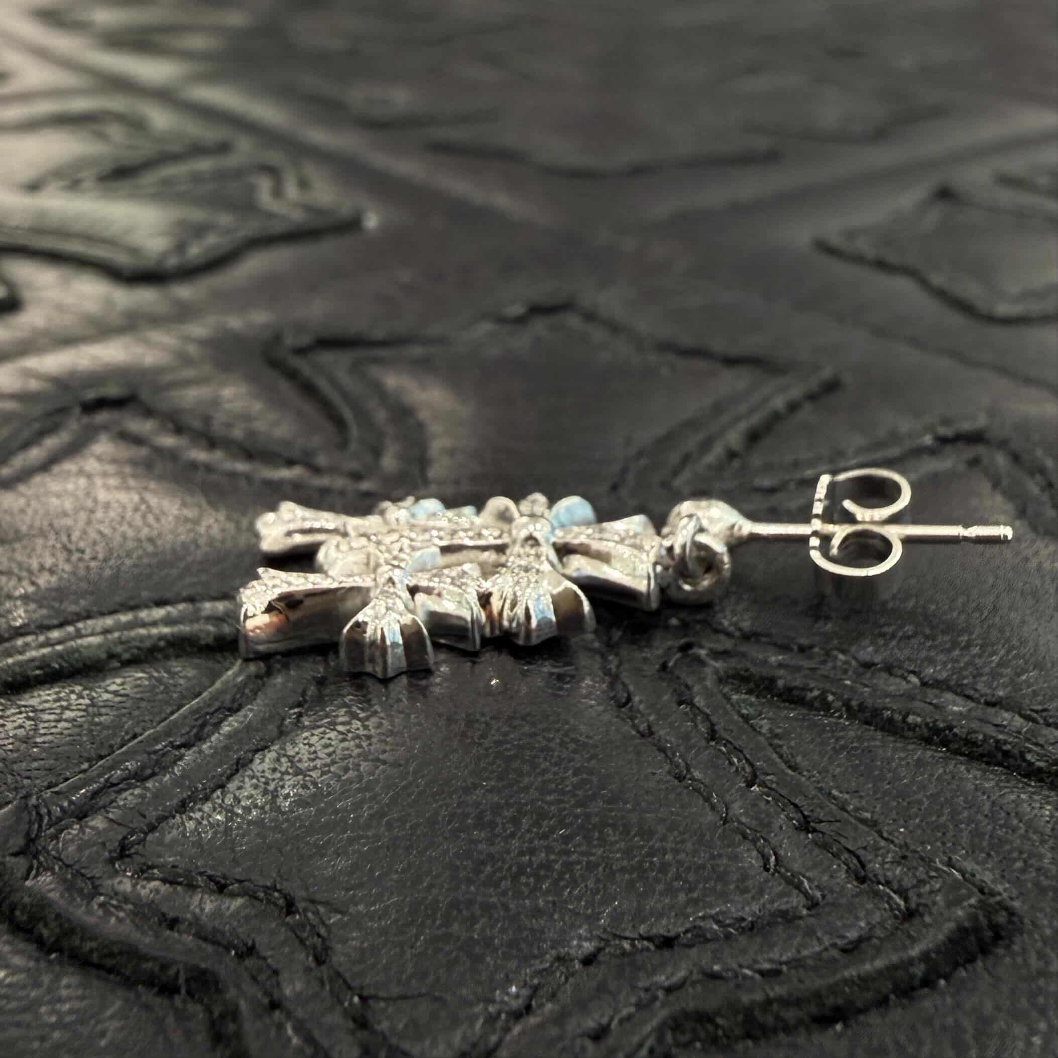 CHROME HEARTS 18K WG Triple Cross Earring Pave Diamond クロムハーツ 18K WG トリプルクロス イヤリング パヴェダイヤモンド