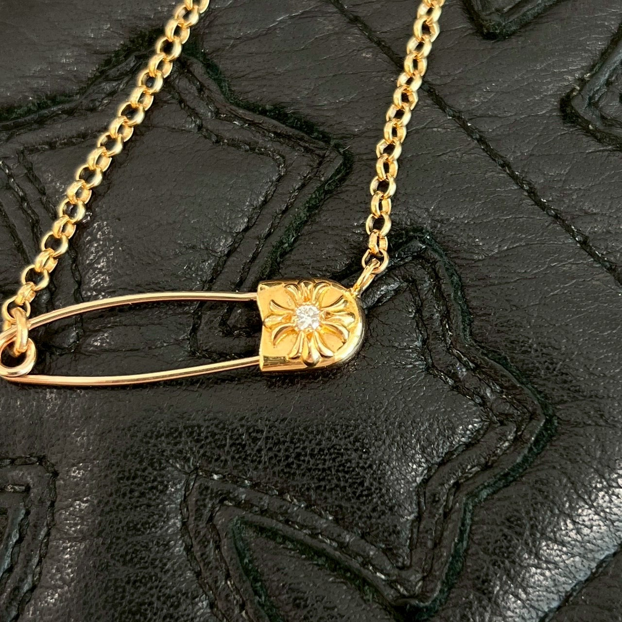 CHROME HEARTS 22K Safety Pin 1 Diamond Roll Chain Necklace Size 18 Inch クロムハーツ 22K セーフティピン 1ダイヤモンド ロールチェーン ネックレス 18インチ