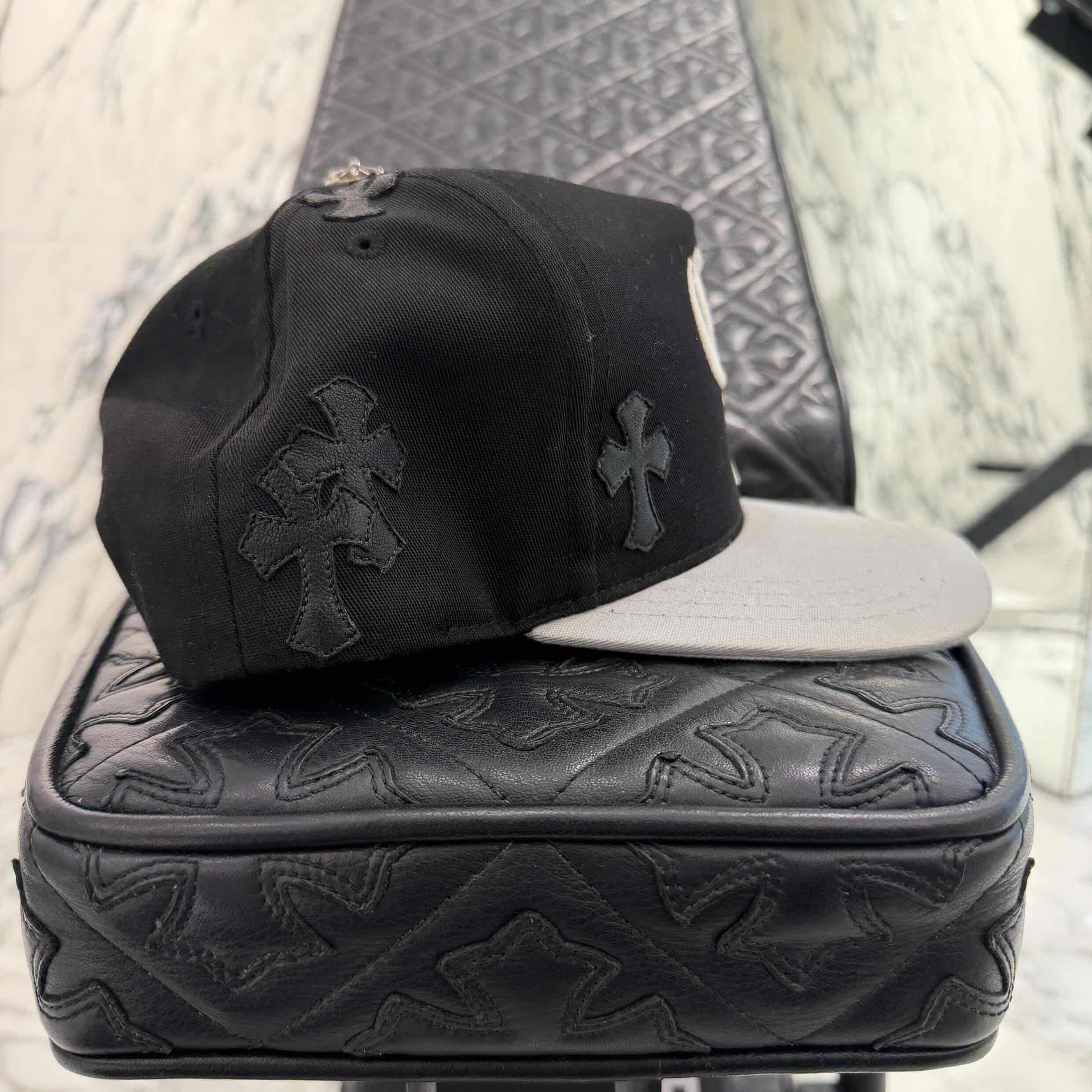 CHROME HEARTS Cemetery Cross Patch Trucker Cap Size ONE SIZE (53-60) クロムハーツ セメタリークロス トラッカーキャップ サイズ ONE SIZE (53-60)