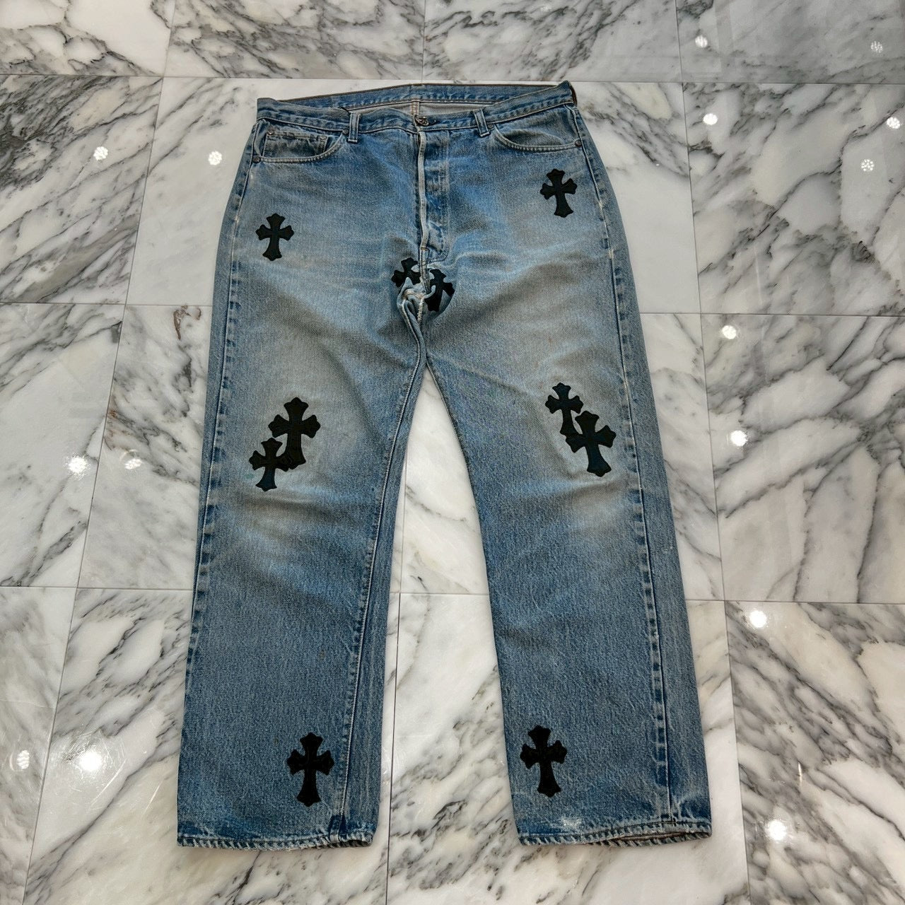 CHROME HEARTS × Levi's Body VNTG Cross Leather Patch Jeans Size 36 クロムハーツ × リーバイスボディ ヴィンテージ クロスレザーパッチ ジーンズ デニムパンツ サイズ36