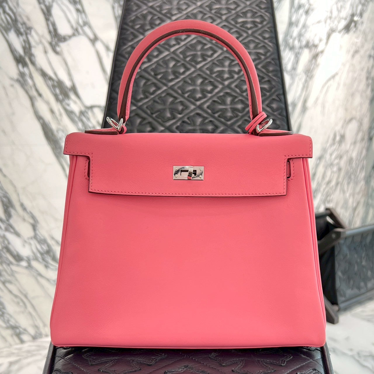 HERMES KELLY 25 Hand Bag "ROSE AZALEE"Y刻印 エルメス ケリー25 ハンドバッグ "ローズアザレ" Y刻印