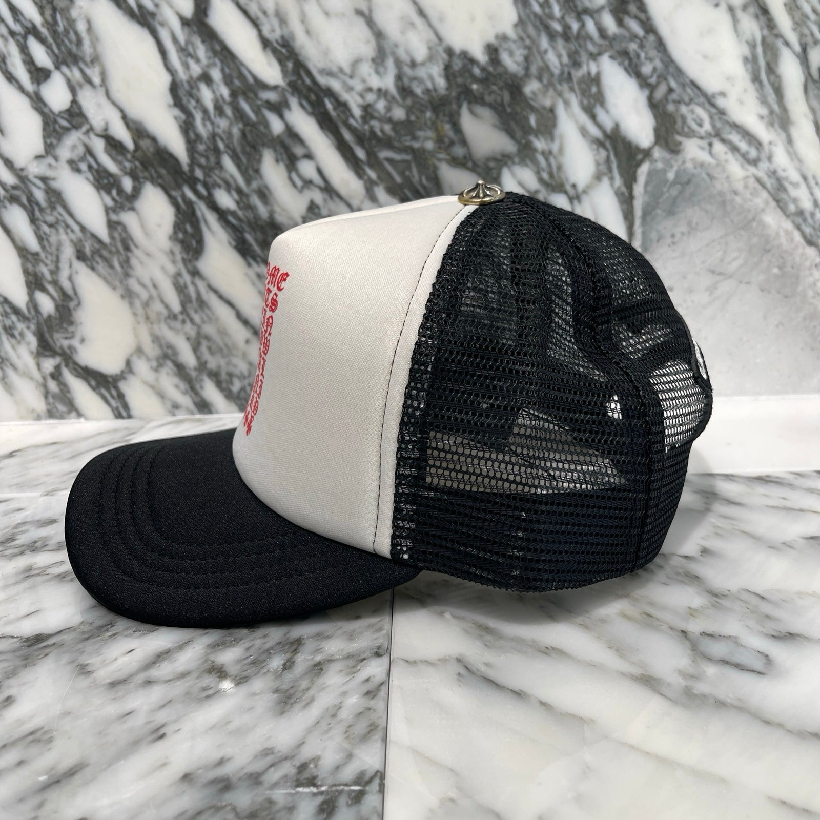 CHROME HEARTS Vertical Logo Trucker Cap Size ONE SIZE（53-60）クロムハーツ ヴァーティカルロゴ トラッカーキャップ サイズONE SIZE（53-60）