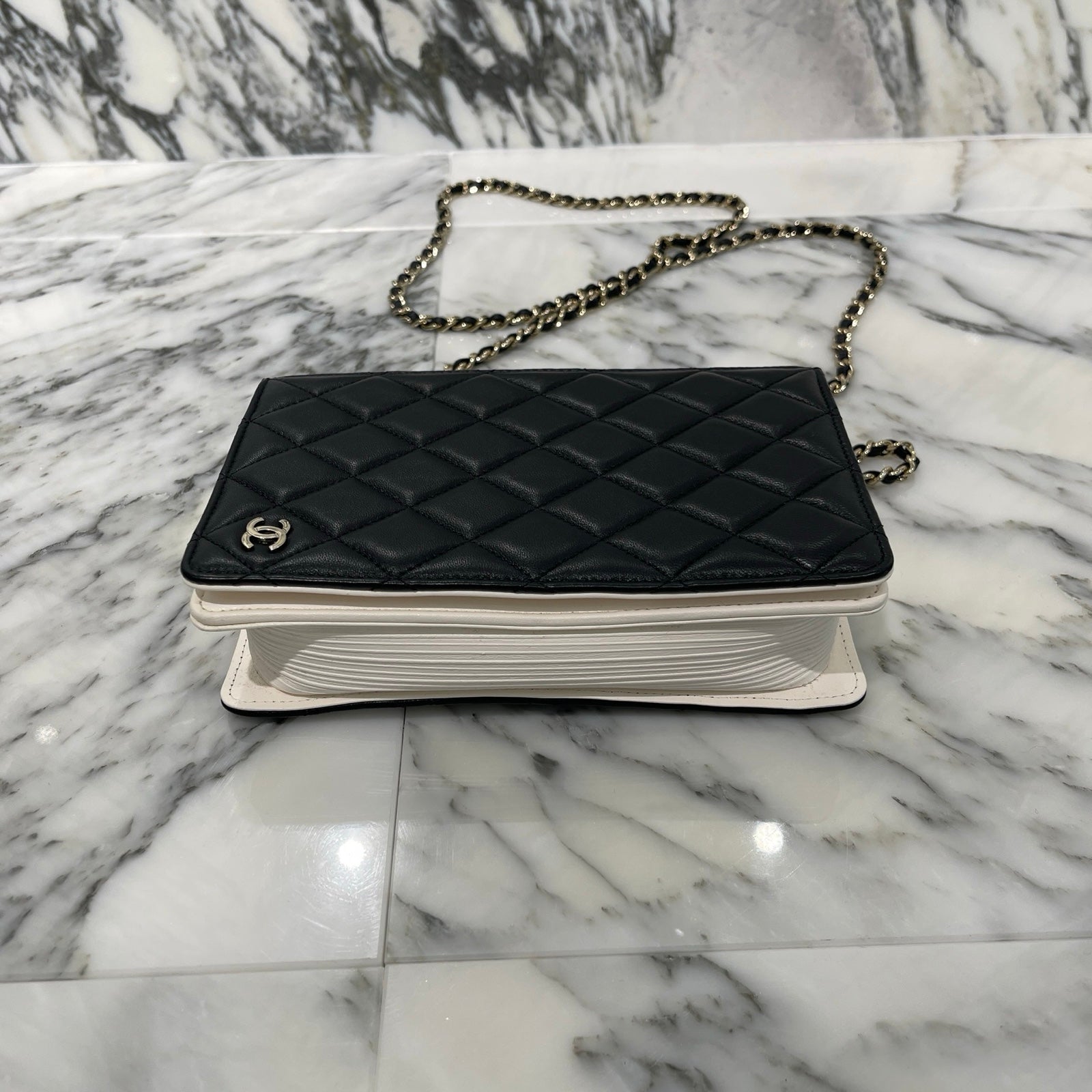 CHANEL 2023AW Book Card Holder Chain Quilting Shoulder Bag シャネル ブックカードルホルダー チェーン キルティング ショルダーバッグ