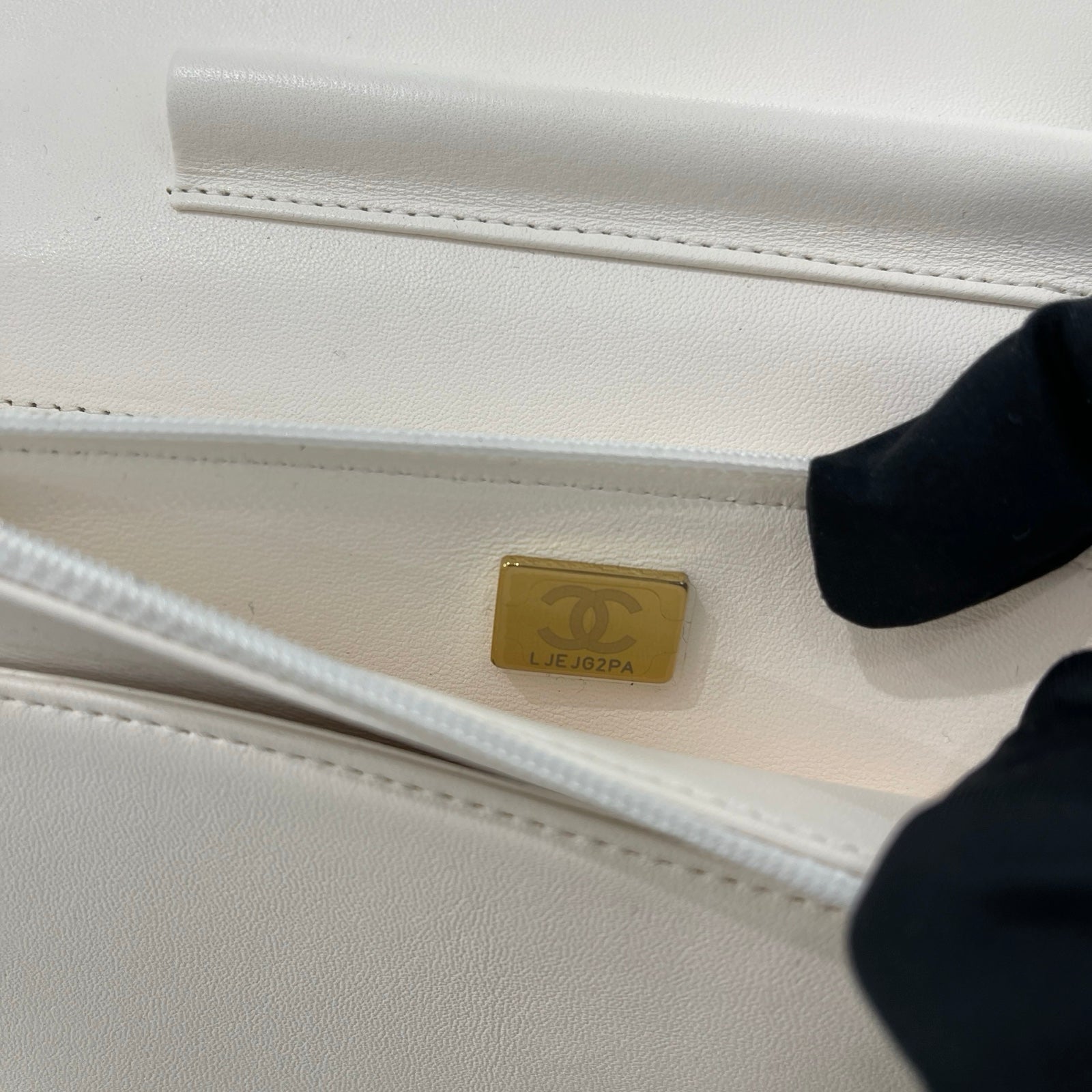 CHANEL 2023AW Book Card Holder Chain Quilting Shoulder Bag シャネル ブックカードルホルダー チェーン キルティング ショルダーバッグ