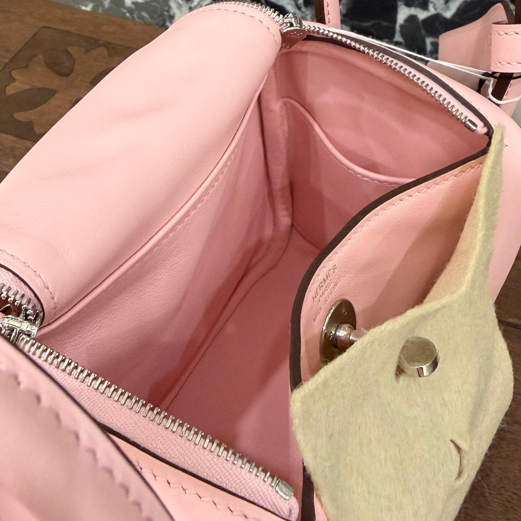 HERMES Lindy Mini "Rose Sakura" B刻印 エルメス リンディミニ "ローズサクラ" レザーショルダーバッグ B刻印