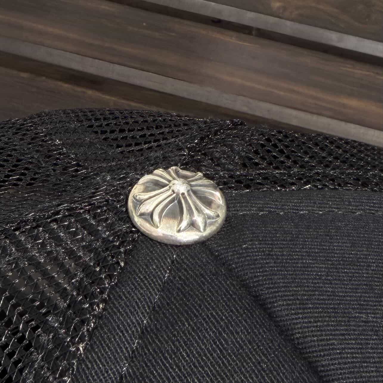 CHROME HEARTS Triple Cross Patch Trucker Cap ONE SIZE (51-61) クロムハーツ トリプルクロスパッチ トラッカーキャップ ONE SIZE (51-61)