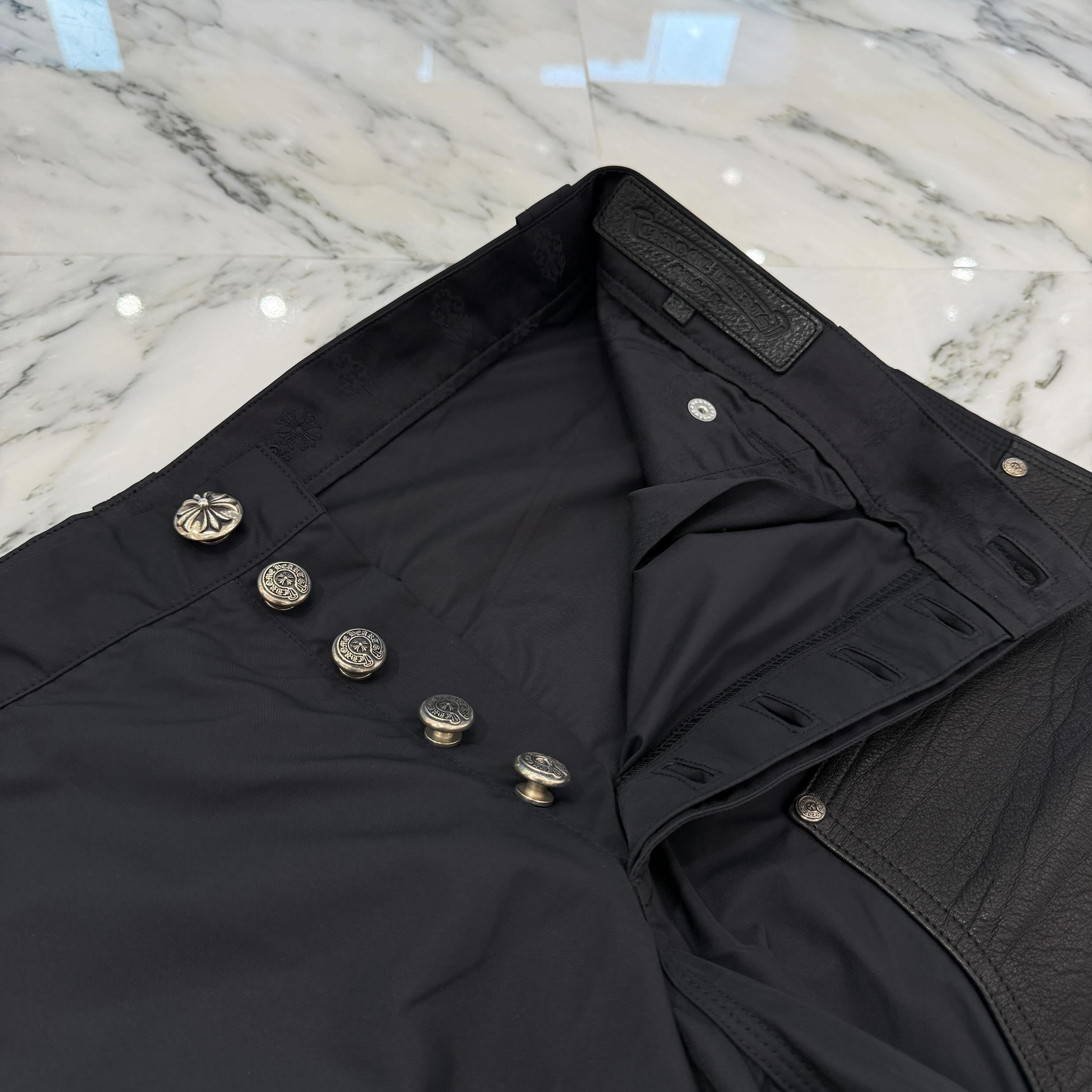 CHROME HEARTS Carpenter Double Knee Leather Cross Patch Nylon Shorts Size 34 クロムハーツ カーペンター ダブルニー レザークロスパッチ ナイロン ショーツ サイズ34