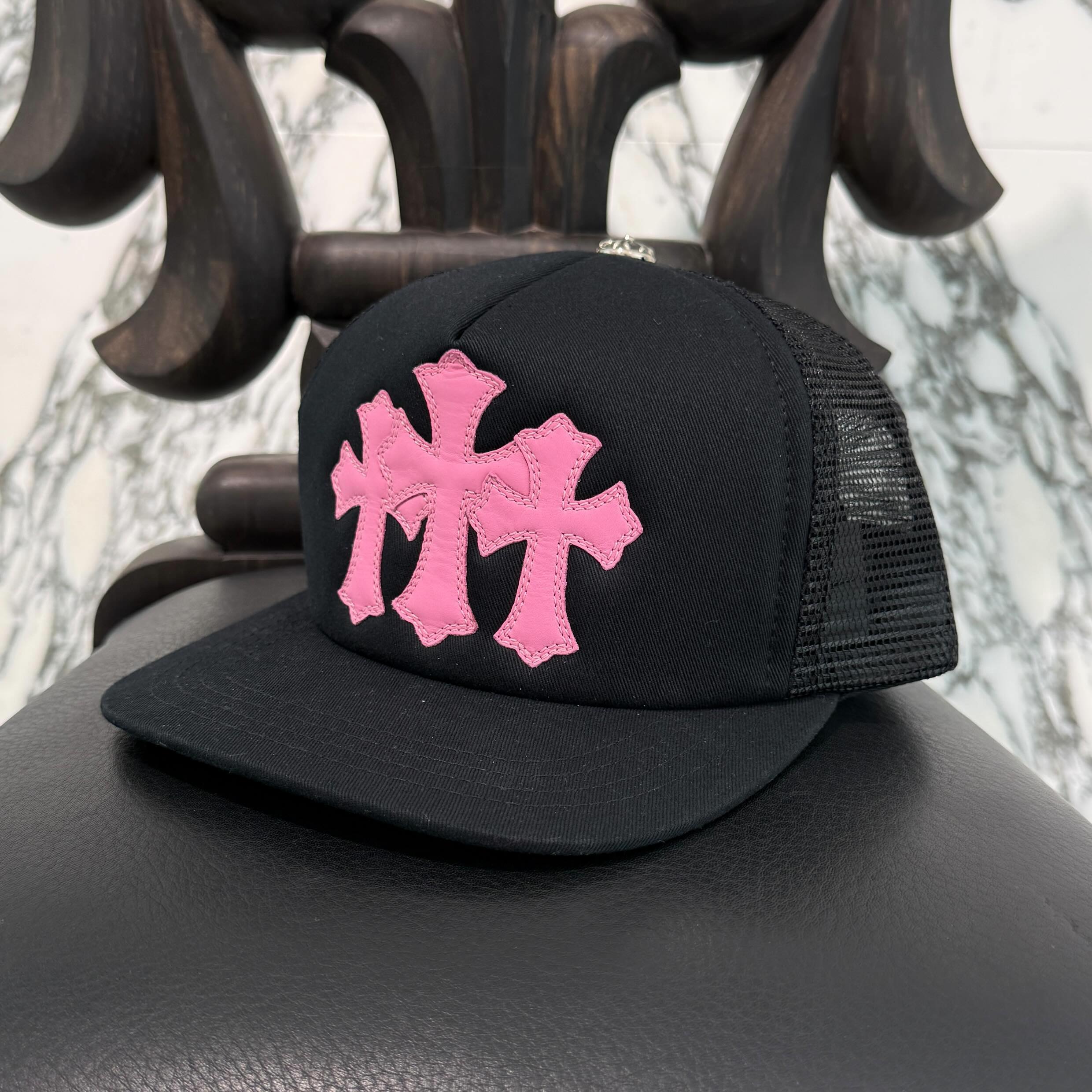 CHROME HEARTS Triple Cross Patch Trucker Cap ONE SIZE (51-61) クロムハーツ トリプルクロスパッチ トラッカーキャップ ONE SIZE (51-61)