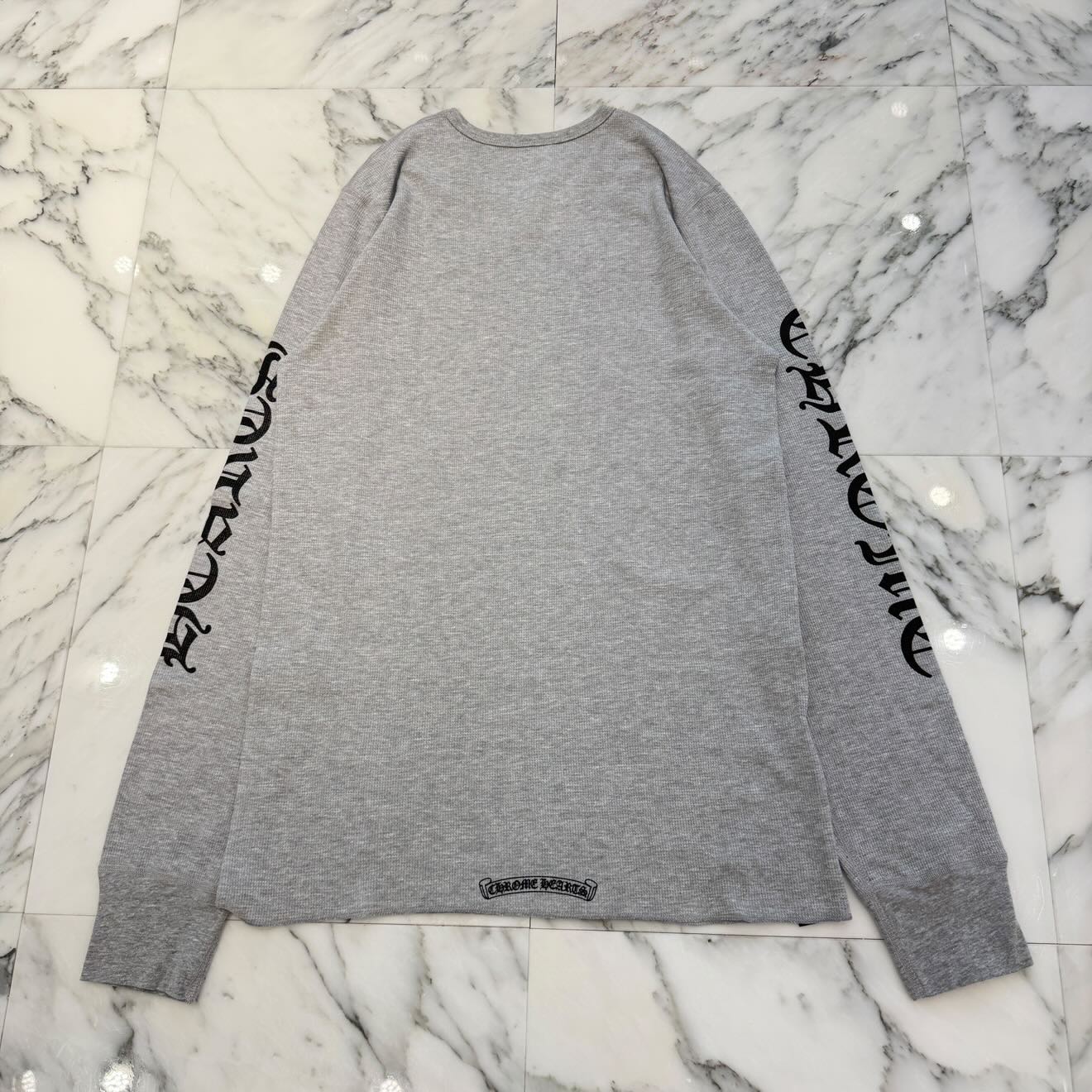 CHROME HEARTS 2025SS Scroll Label Arm Logo Print Thermal Long Sleeve Tee Size XL クロムハーツ スクロールラベル アームロゴプリント サーマル ロングスリーブ Tシャツ サイズXL