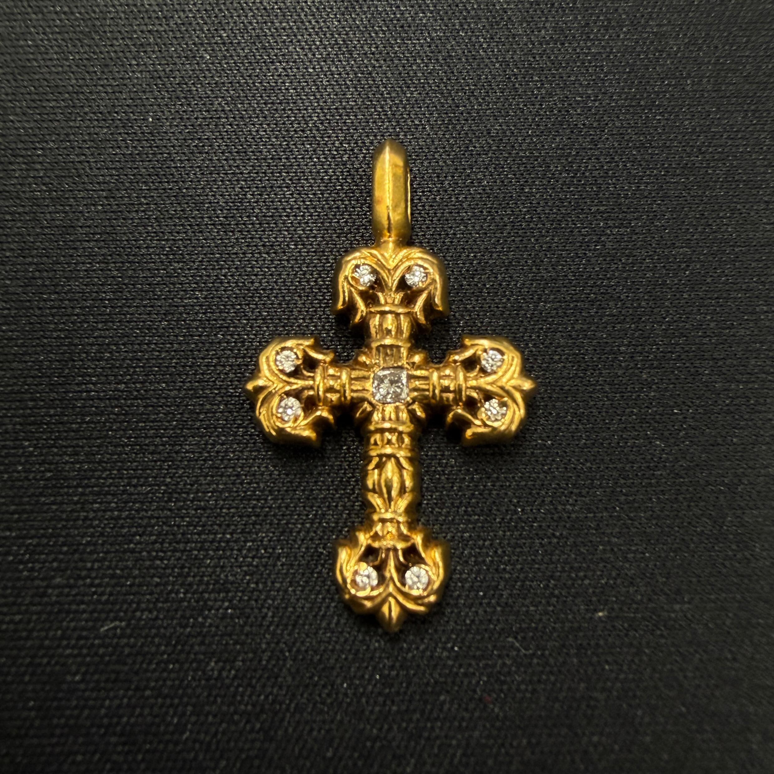 CHROME HEARTS 22K Tiny Filigree Cross Pave Diamond Pendant Top クロムハーツ 22K タイニー フィリグリークロス パヴェダイヤモンド ペンダント トップ