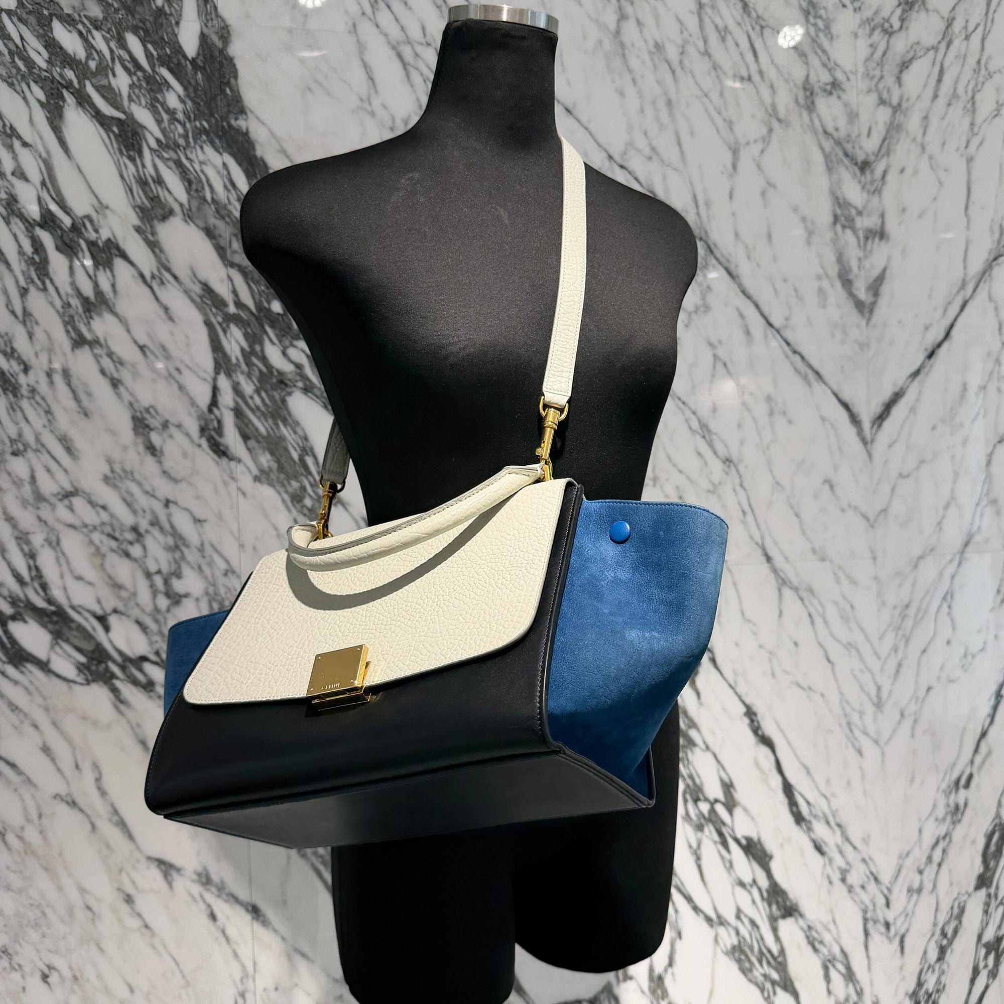 CELINE Trapeze Small Leather Hand Bag セリーヌ トラぺーズ スモール レザー ハンドバッグ