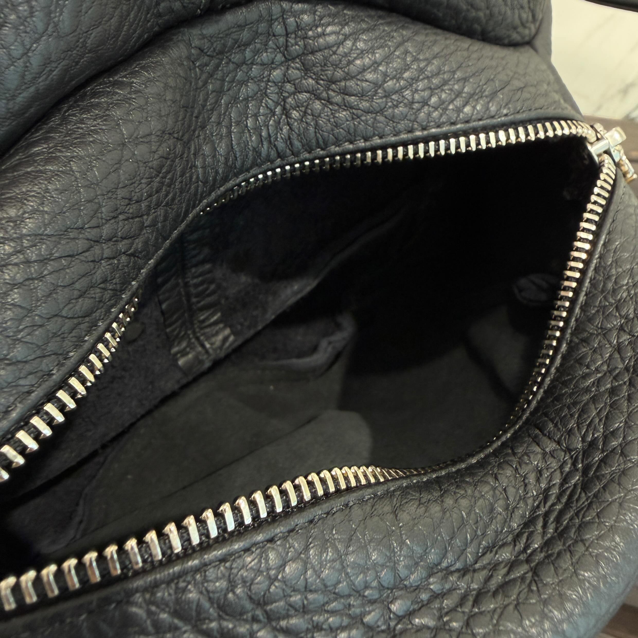 CHROME HEARTS SNAT PACK Leather Shoulder Bag クロムハーツ スナットパック レザー ショルダーバッグ