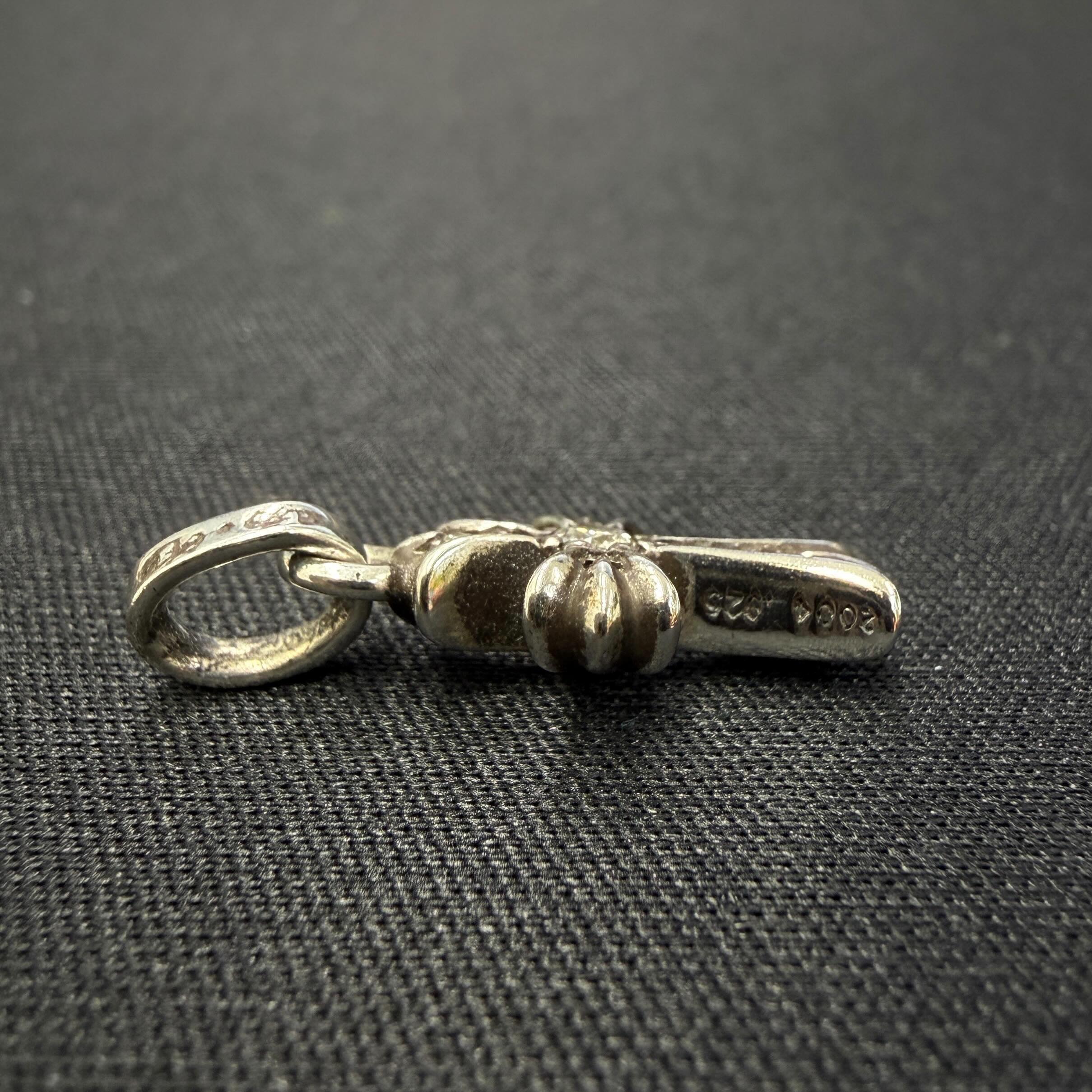 CHROME HEARTS CH Cross Baby Fat Charm Pave Diamond クロムハーツ CHクロス ベビーファット チャーム パヴェダイヤモンド