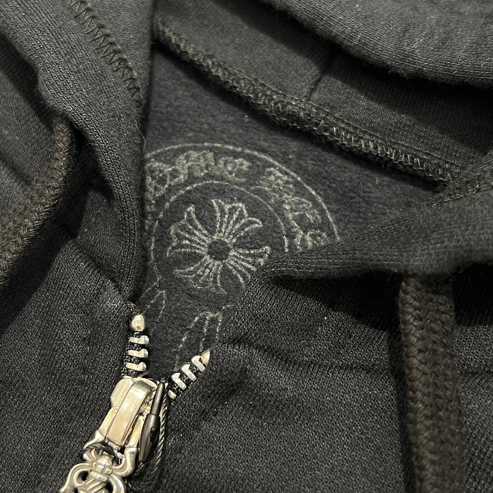 CHROME HEARTS Back Scroll Label Logo Zip Up Hoodie Size XL クロムハーツ バックスクロールラベルロゴジップアップフーディ サイズXL