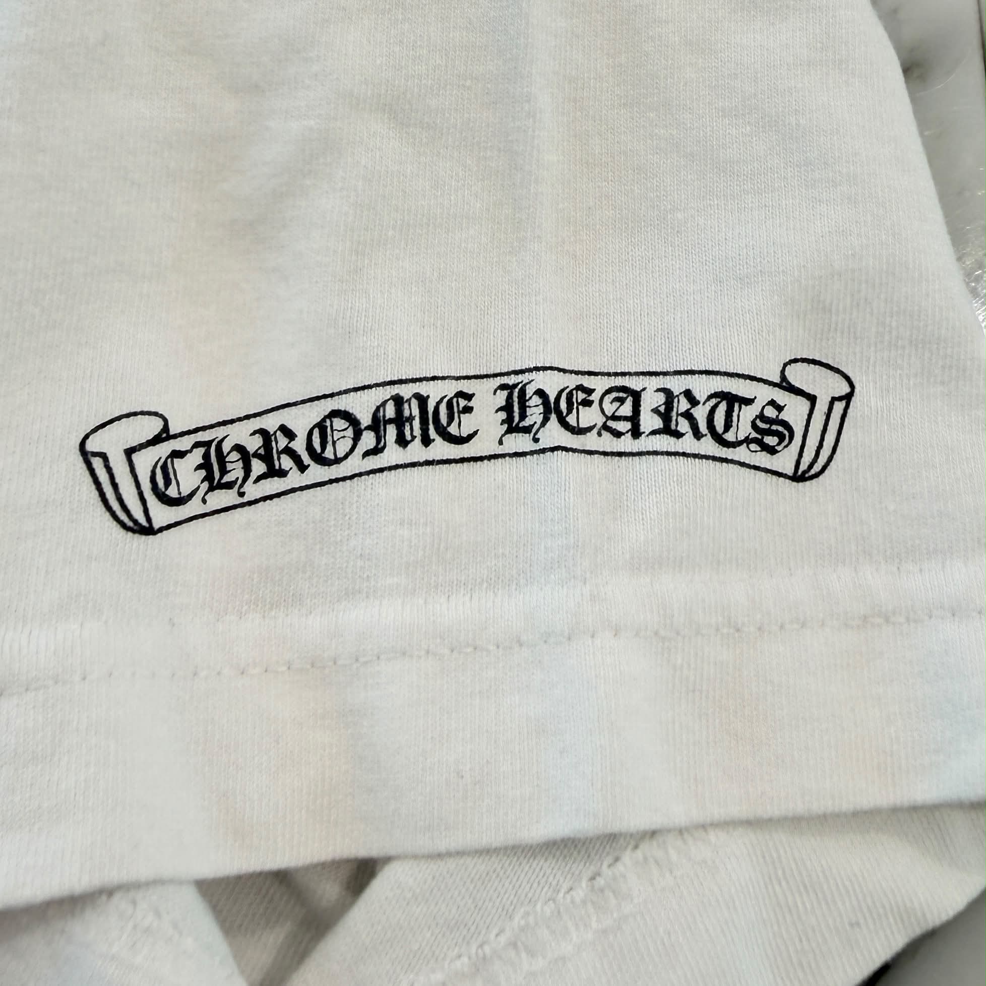 CHROME HEARTS Horseshoe on Floral Cross Snowflake Print Tee Size M クロムハーツ ホースシュー オン フローラルクロス スノーフレーク プリント Tシャツ サイズM