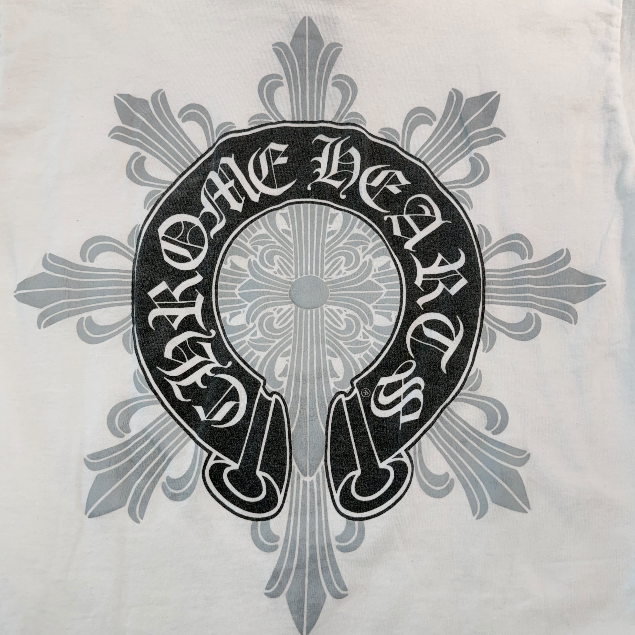 CHROME HEARTS Horseshoe on Floral Cross Snowflake Print Tee Size M クロムハーツ ホースシュー オン フローラルクロス スノーフレーク プリント Tシャツ サイズM