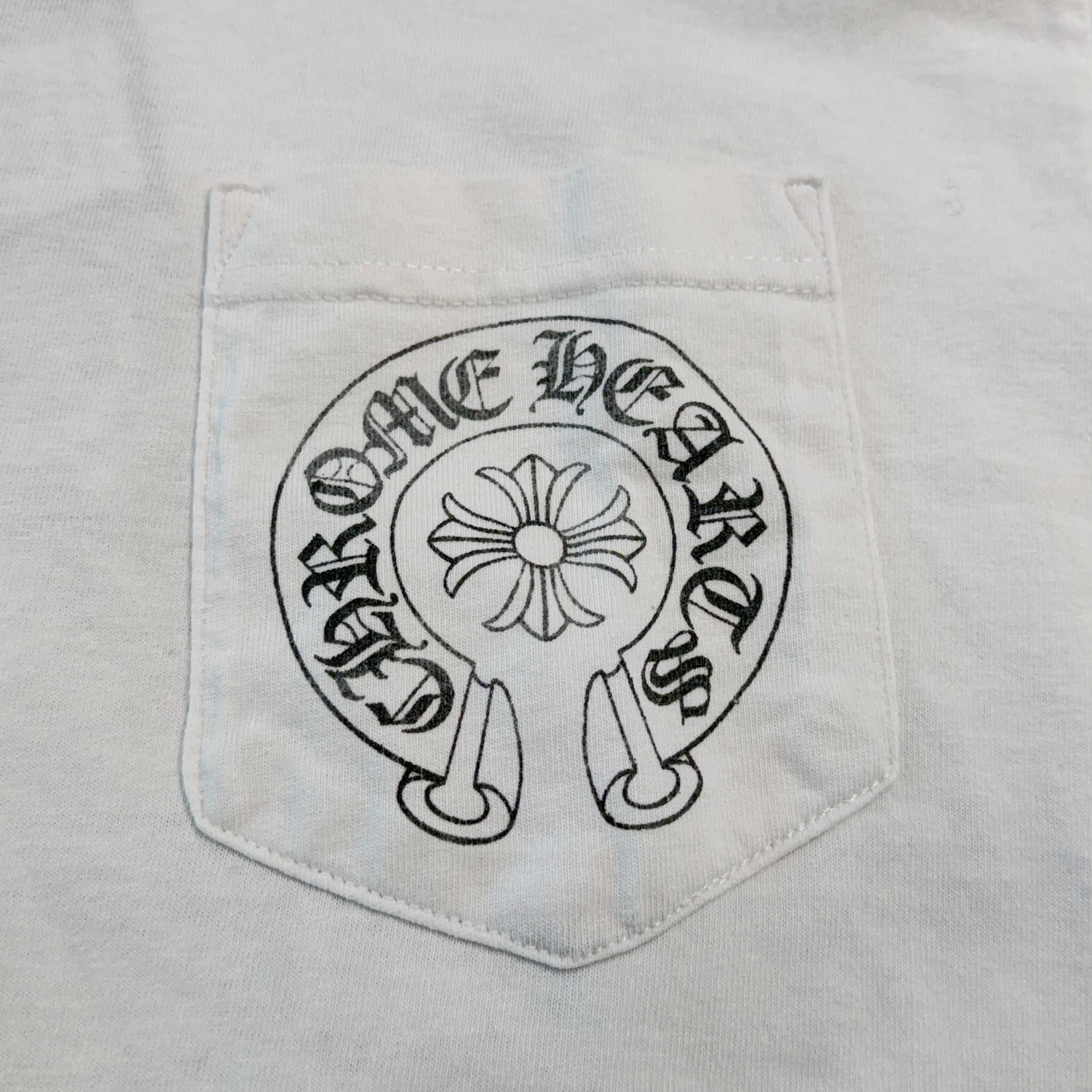 CHROME HEARTS Horseshoe on Floral Cross Snowflake Print Tee Size M クロムハーツ ホースシュー オン フローラルクロス スノーフレーク プリント Tシャツ サイズM