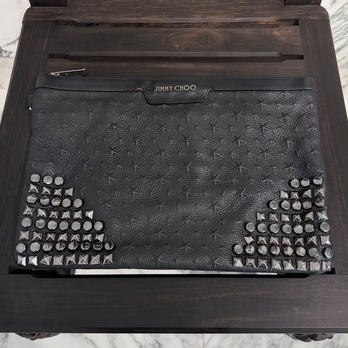 JIMMY CHOO Derek Star Embossed Studded Leather Clutch Bag ジミーチュウ デレク スターエンボス スタッズ レザー クラッチバッグ