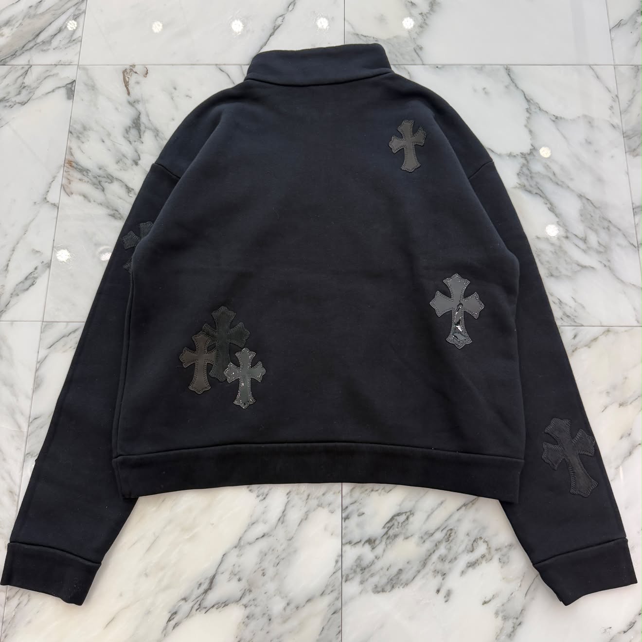 CHROME HEARTS Y NOT Multi Leather Cross Patch Half Zip Sweatshirt Size S クロムハーツ ワイノット マルチレザークロスパッチ ハーフジップ スウェットシャツ サイズS