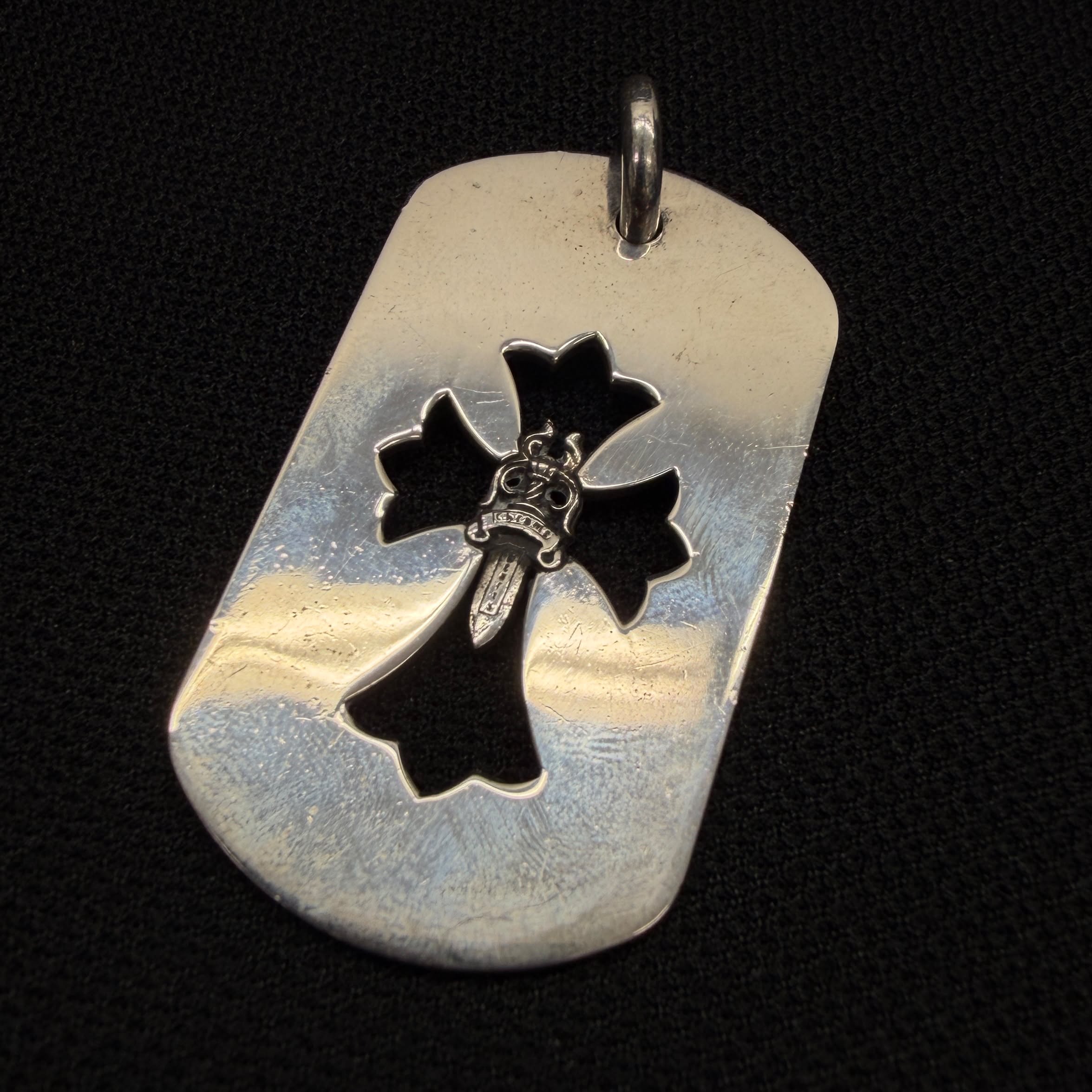 CHROME HEARTS Cut Out Cross Dagger Dock Tag Large Pendant Top クロムハーツ カットアウトクロス ダガー ドッグタグ ラージ ペンダント トップ