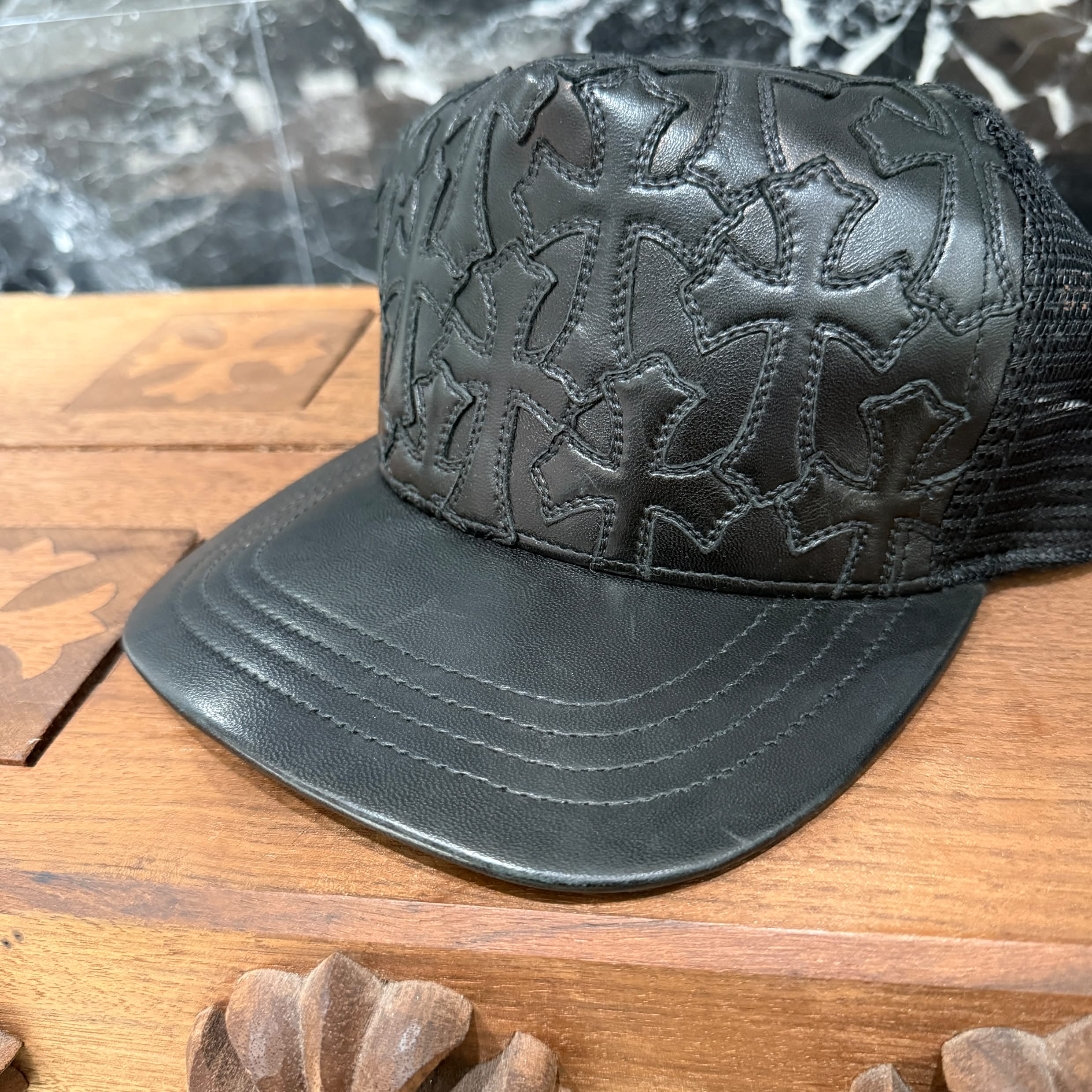 CHROME HEARTS Cemetary Cross Leather Patch Trucker Cap Size ONE SIZE (51-61) クロムハーツ セメタリークロス レザーパッチ トラッカーキャップ サイズONE SIZE (51-61)