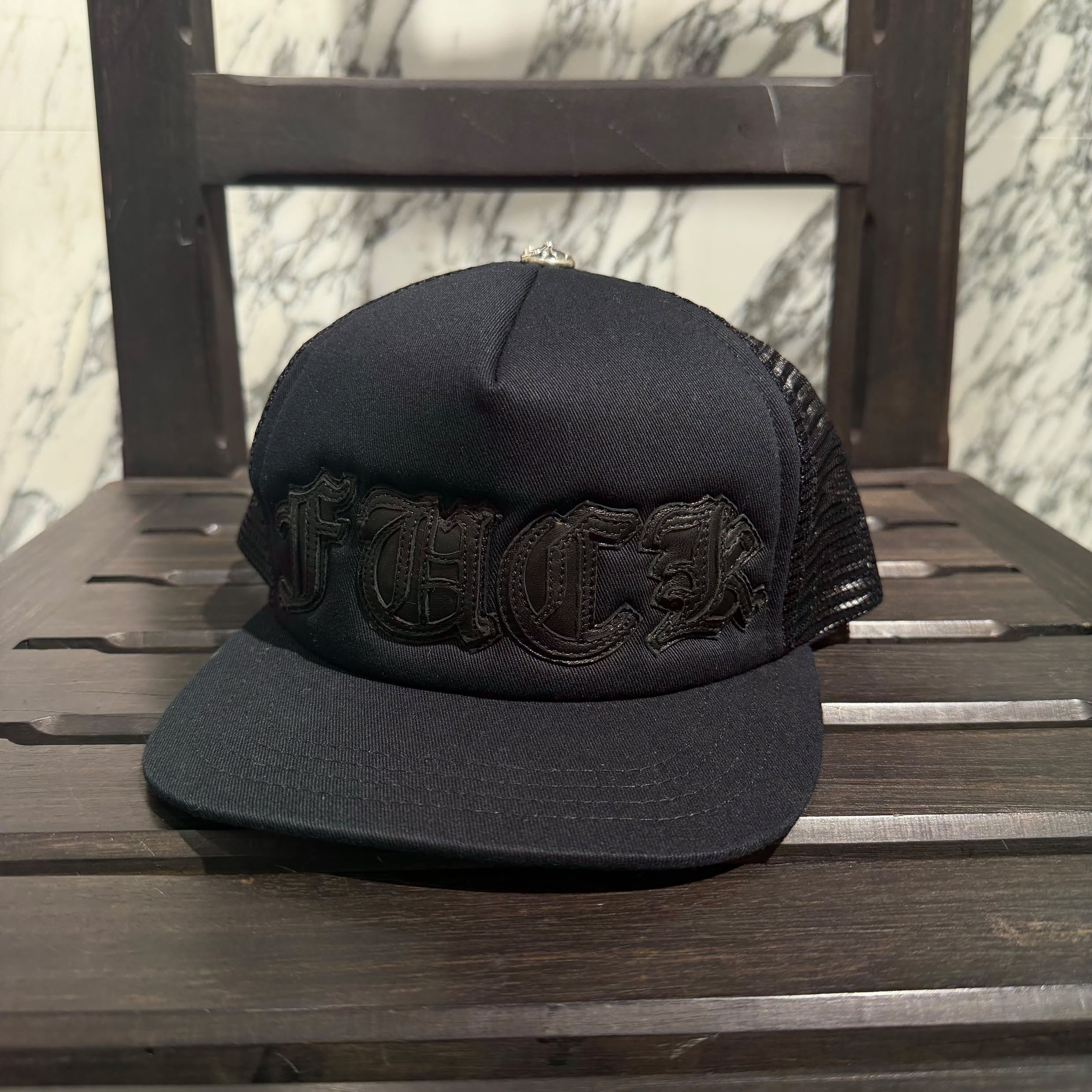 CHROME HEARTS FUCK Leather Patch Trucker Cap Size ONE SIZE (51-61) クロムハーツ ファック レザーパッチ トラッカーキャップ サイズONE SIZE (51-61)