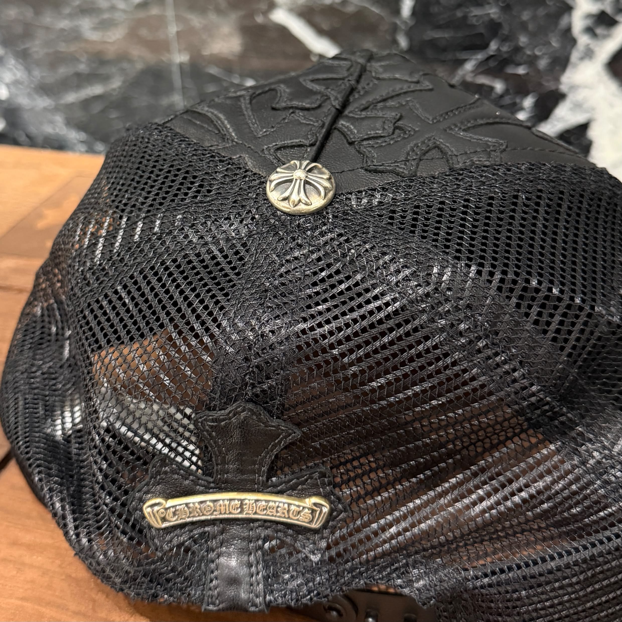 CHROME HEARTS Cemetary Cross Leather Patch Trucker Cap Size ONE SIZE (51-61) クロムハーツ セメタリークロス レザーパッチ トラッカーキャップ サイズONE SIZE (51-61)