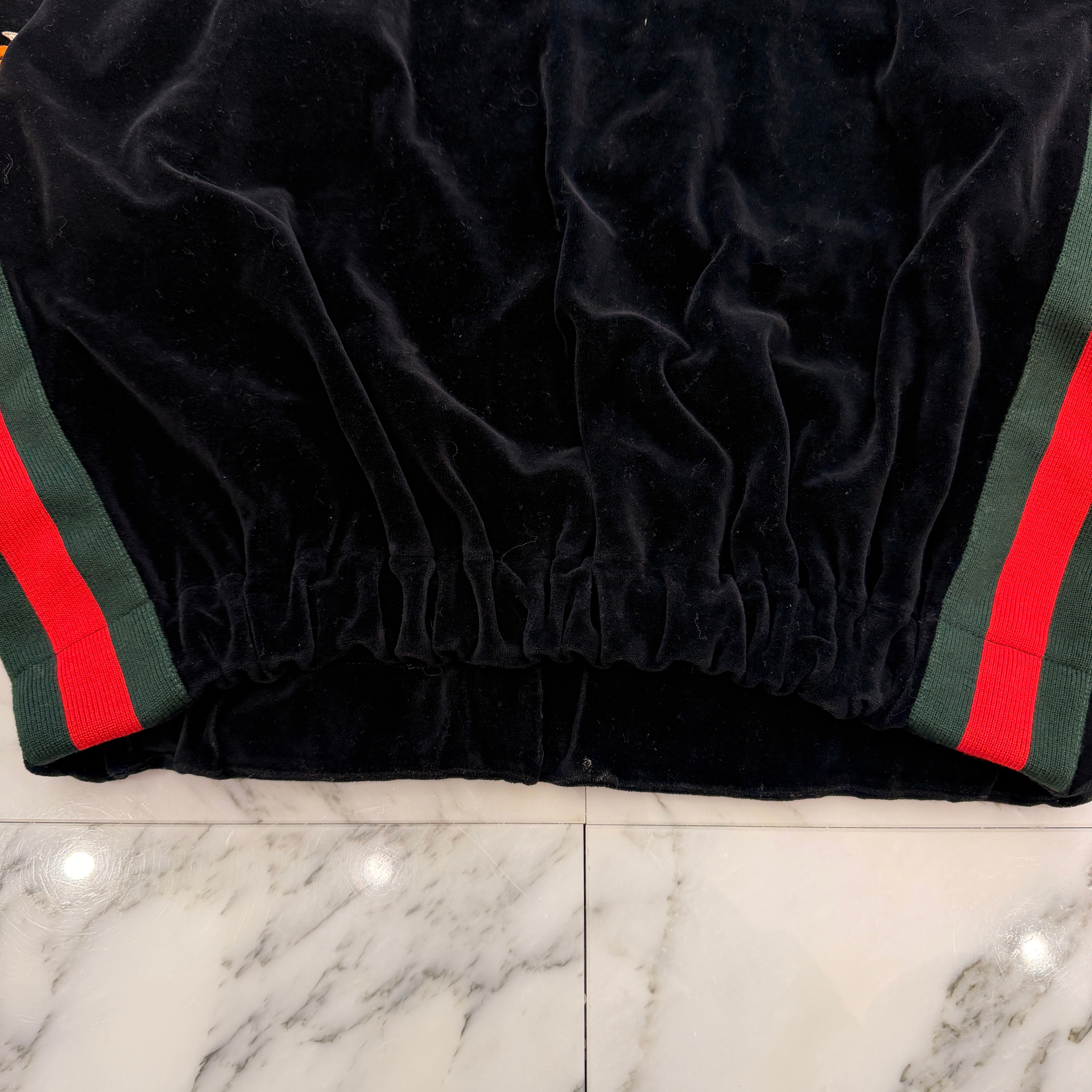 GUCCI × Dapper Dan 2018AW GG Patch Dragon Embroidery Velvet Sweatshirt 535765 X9Y88 Size M グッチ×ダッパー・ダン GGパッチ ドラゴン刺繍 ベロアスウェットシャツ サイズM