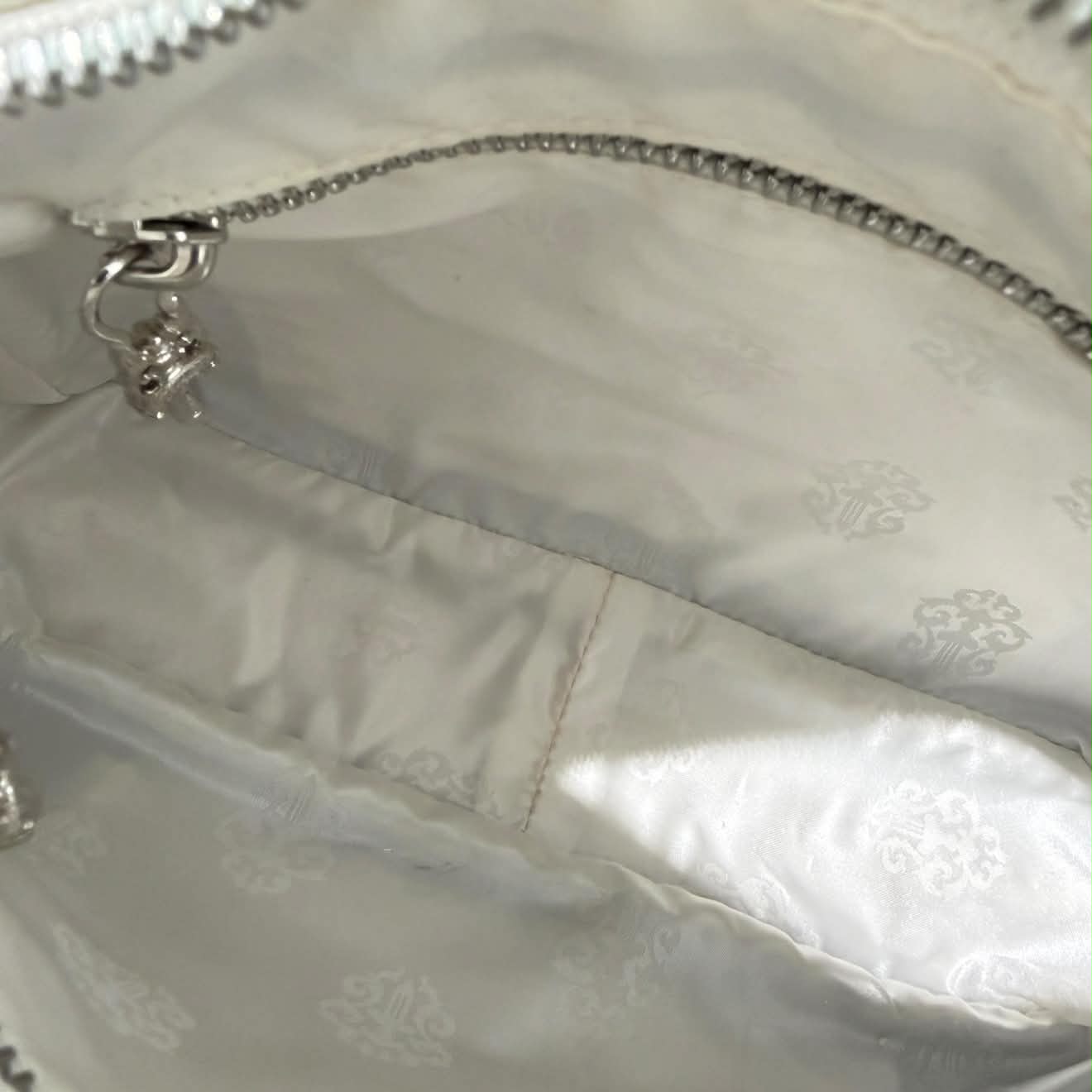 CHROME HEARTS CHICKEN NUGGET Small Leather Shoulder Bag クロムハーツ チキンナゲット スモールレザー ショルダーバッグ